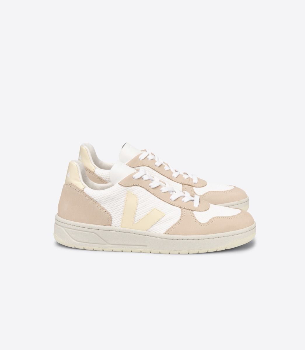 V-10 ALVEOMESH WHITE BUTTER ALMOND