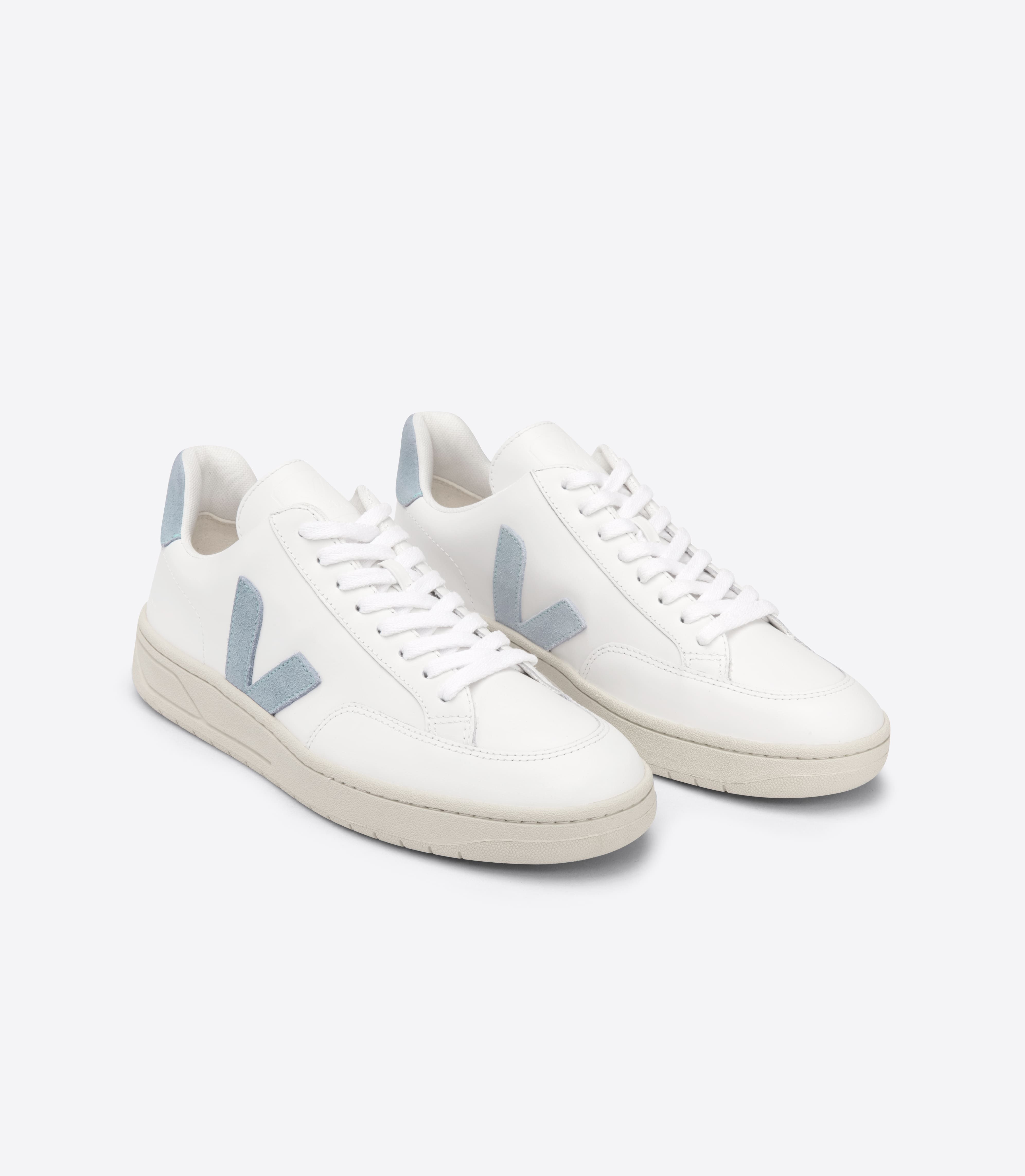 V-12 LEATHER WHITE STEEL