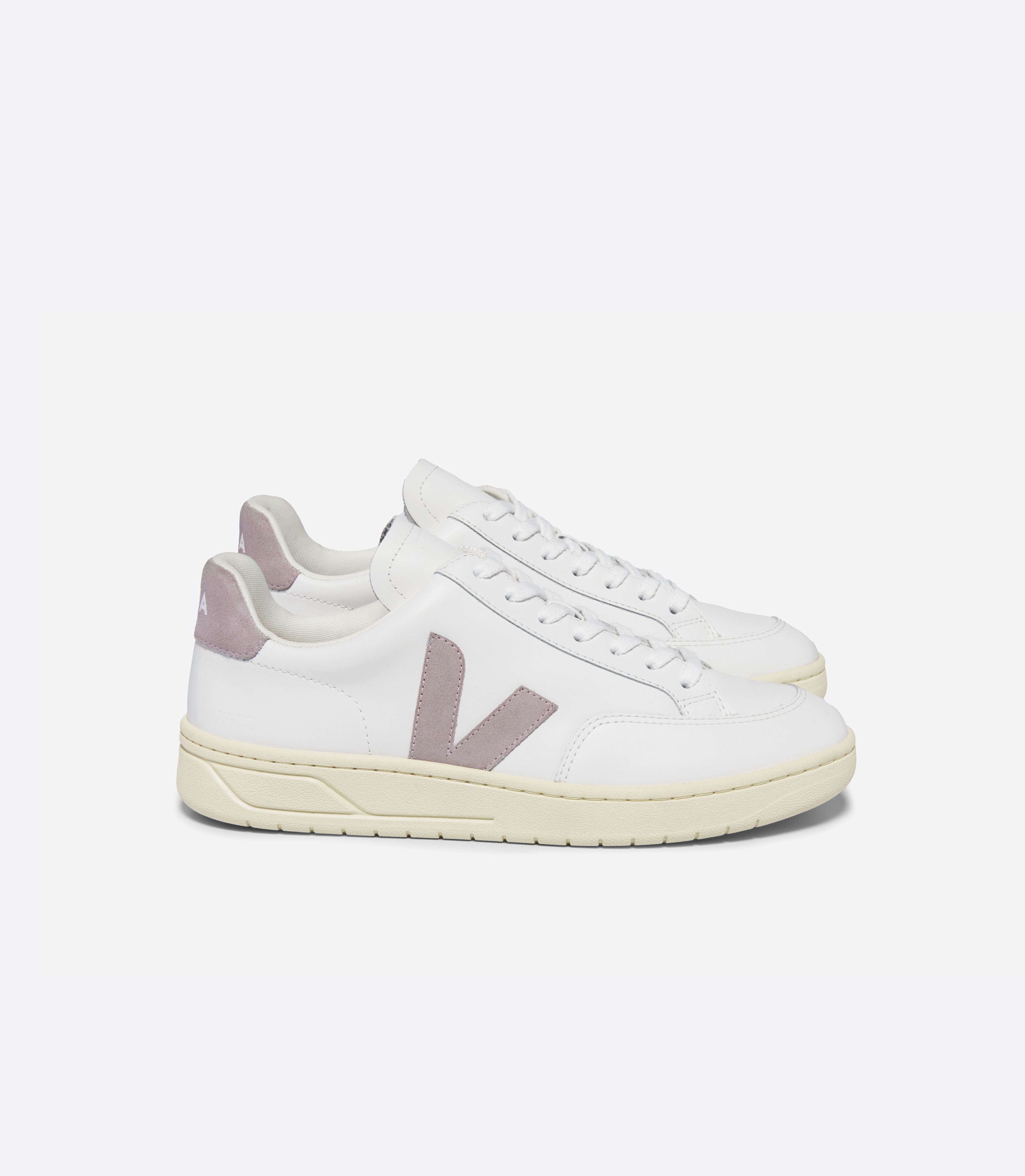 V-12 LEATHER WHITE BABE