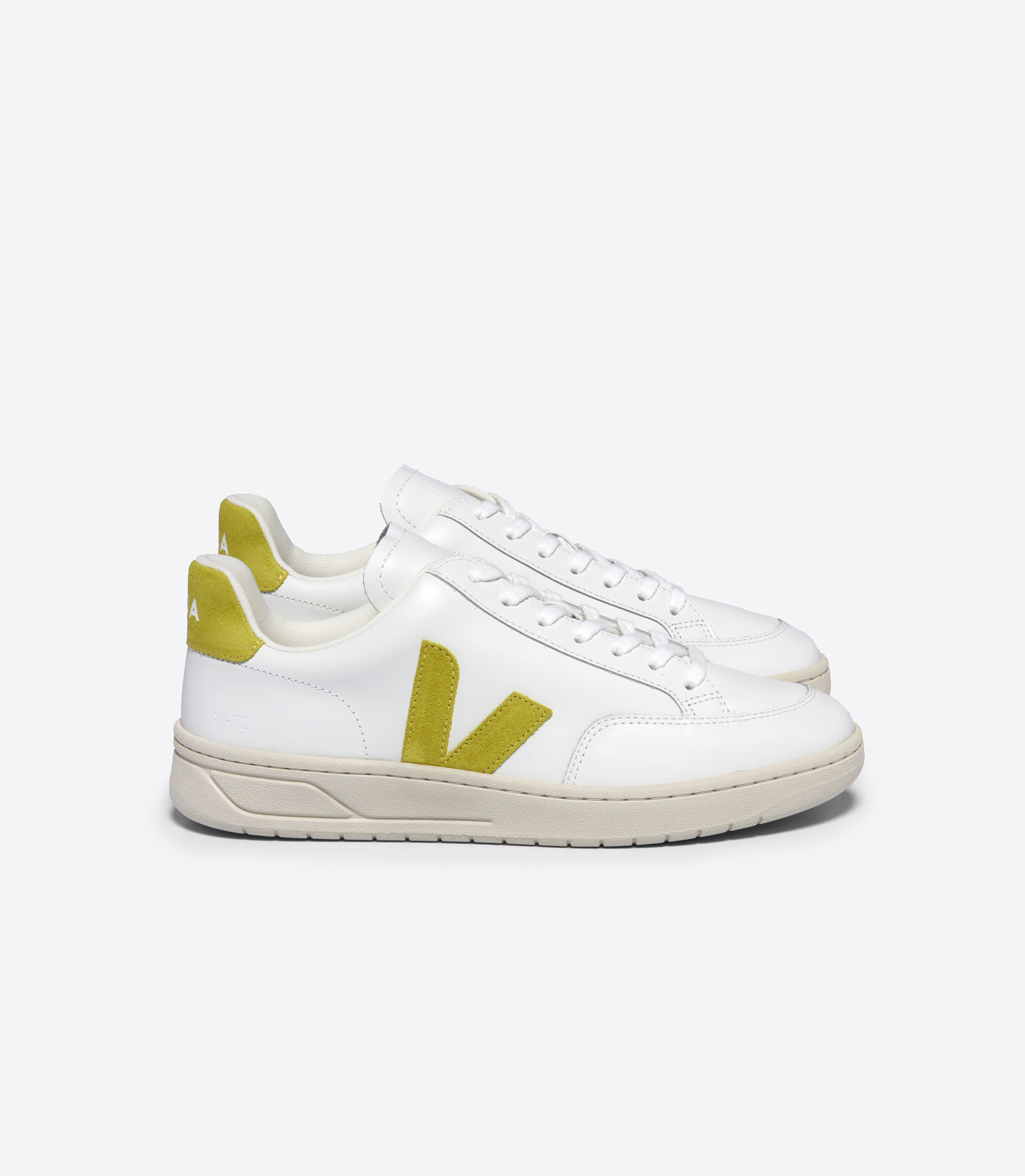 V-12 LEATHER WHITE LIQUOR