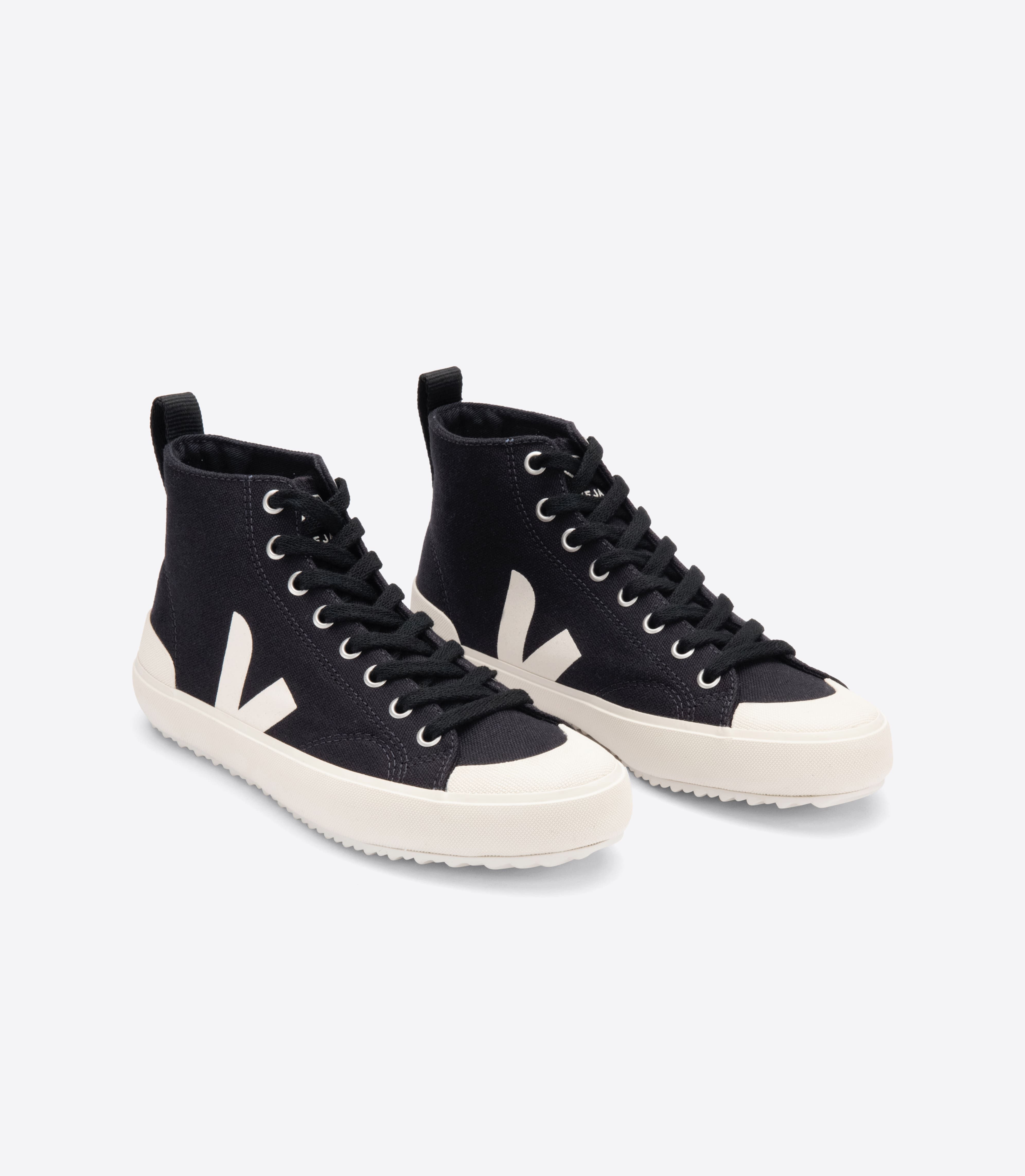 NOVA HT CANVAS BLACK PIERRE