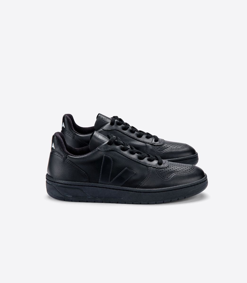 V-10 CWL ALL BLACK