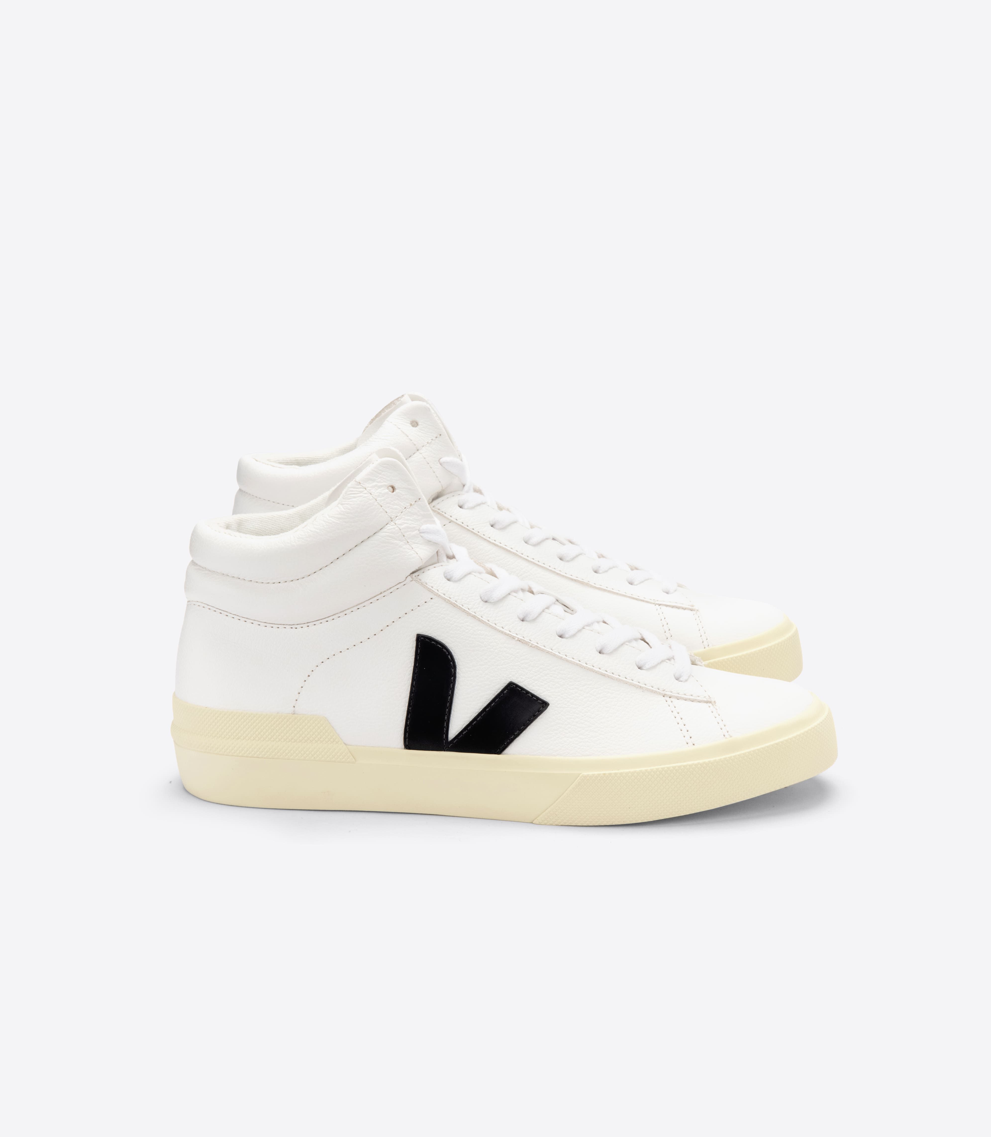 MINOTAUR LEATHER WHITE BLACK BUTTER
