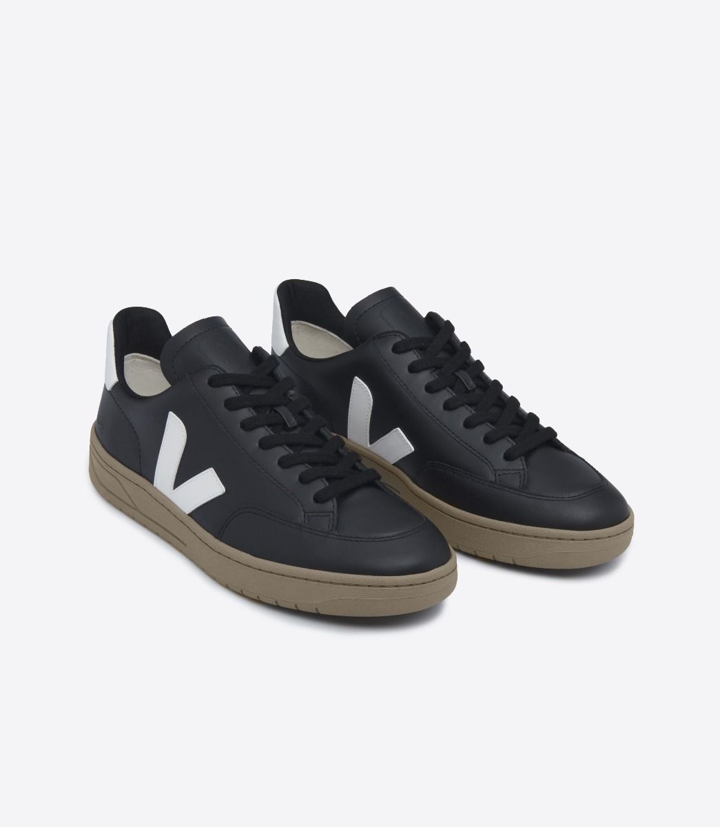 V-12 LEATHER BLACK WHITE DUNE