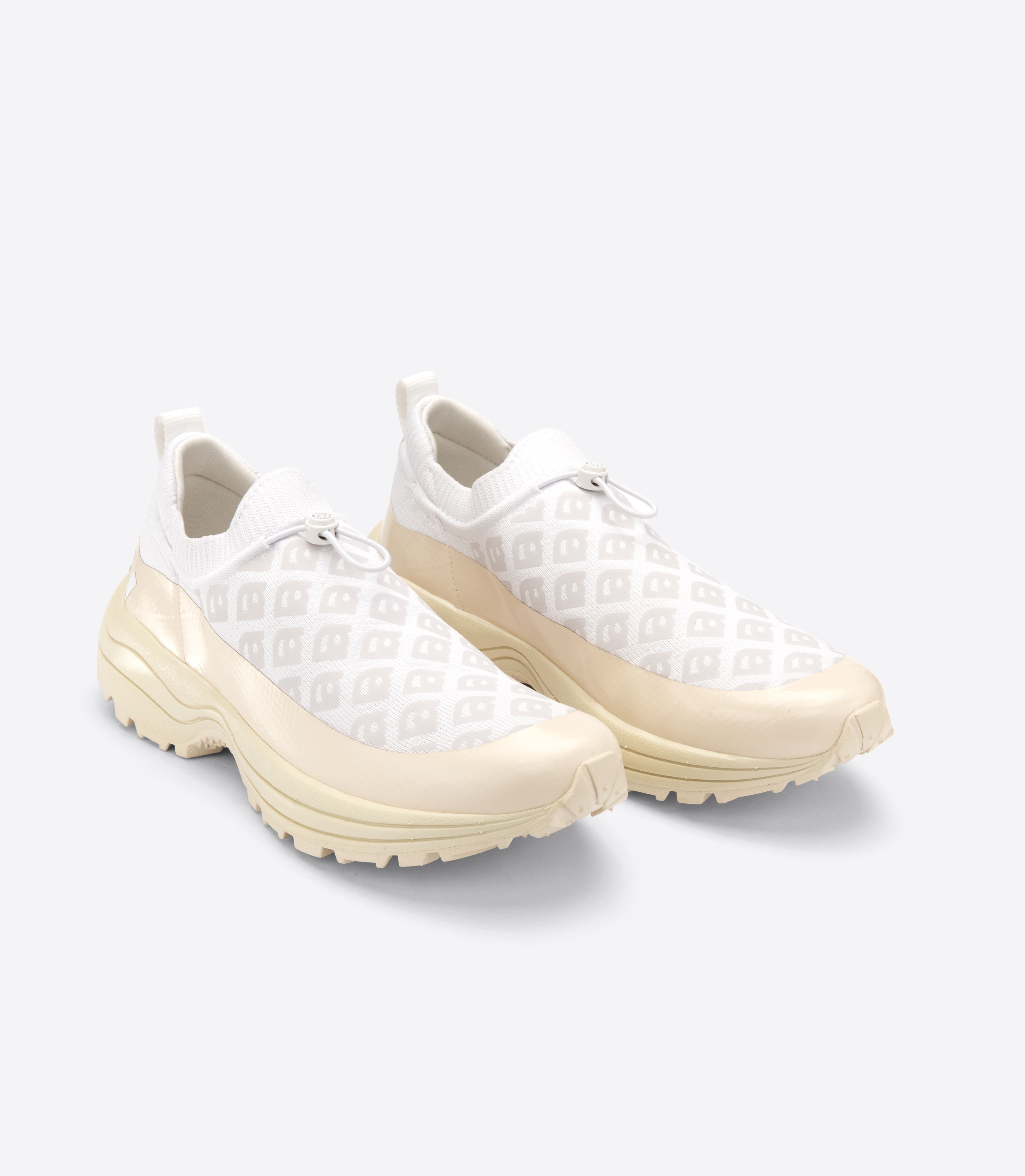 VEJA X AMELIE PICHARD WHITE