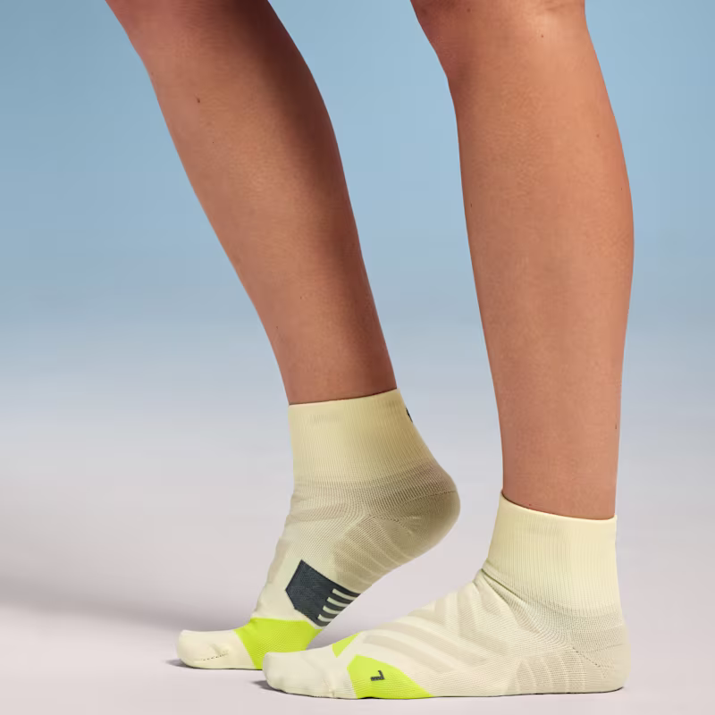Women's Performance Mid Sock