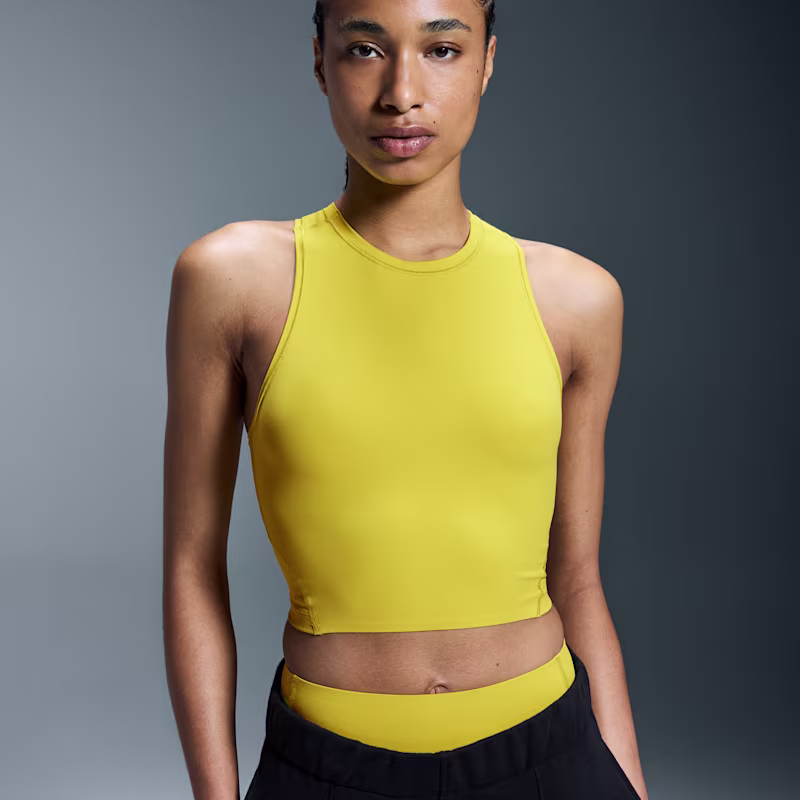 Women's Movement Crop