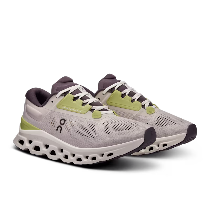 Women's Cloudstratus 3