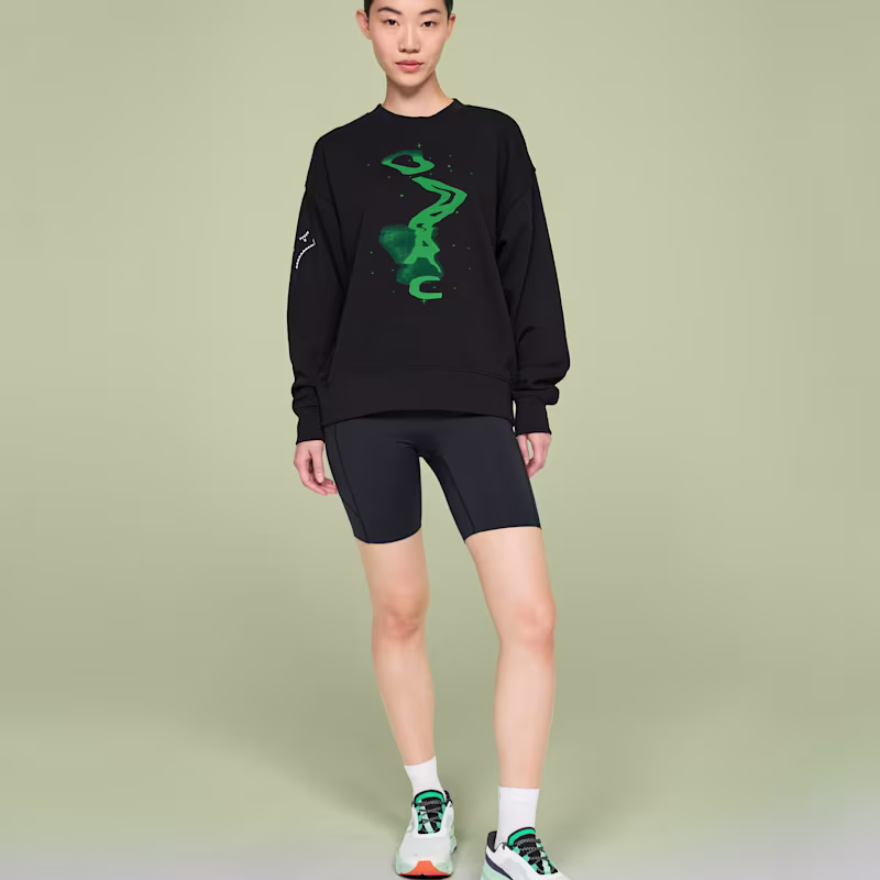 Women's Graphic Club Crew