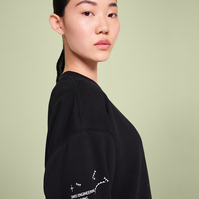 Women's Graphic Club Crew