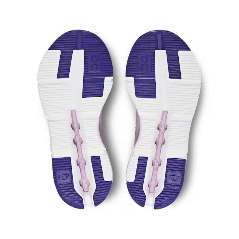 Women's Cloudnova Form