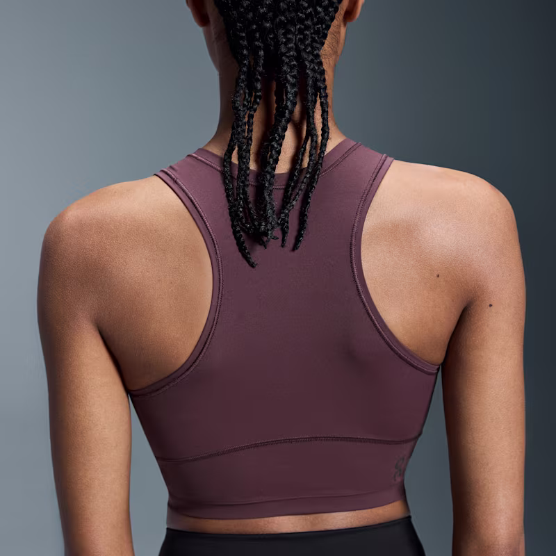 Women's Movement Crop