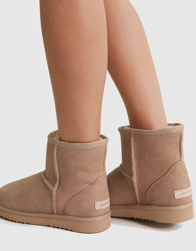 Country Road Cr Low Australian Sheepskin Boot