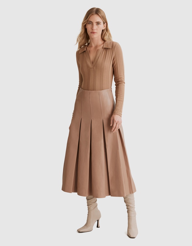 Country Road Inverted Pleat Skirt