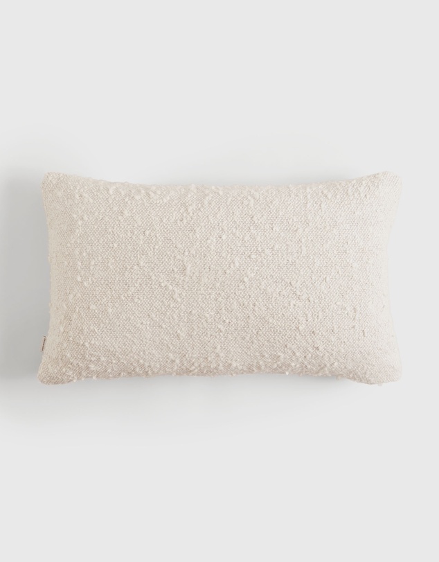 Country Road Floe 35x60 Boucle Cushion