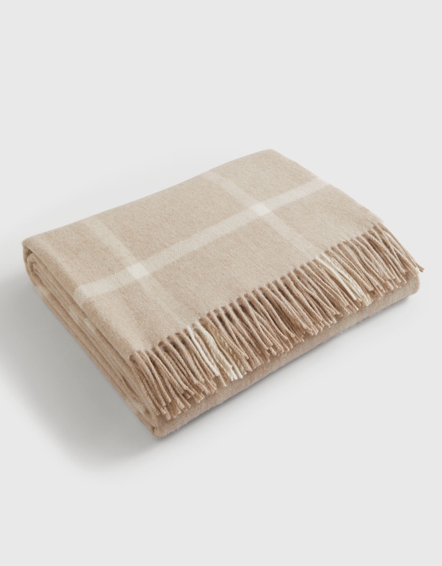 Country Road Ascot Throw