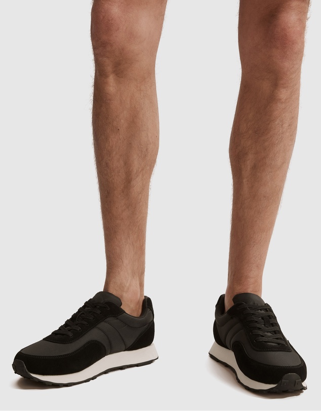 Country Road Track Sneaker