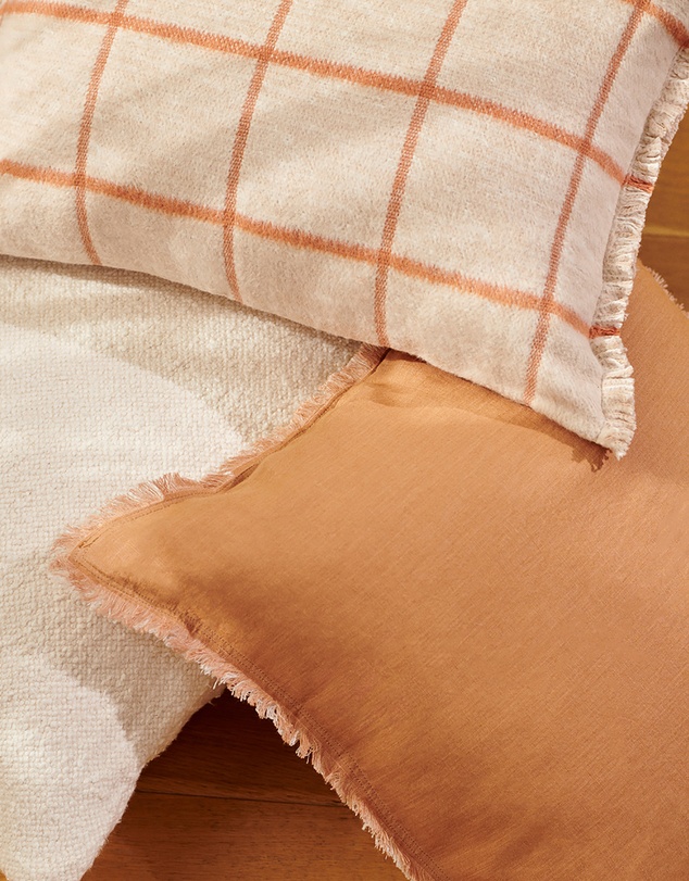 Country Road Howitt 50x50 Cushion