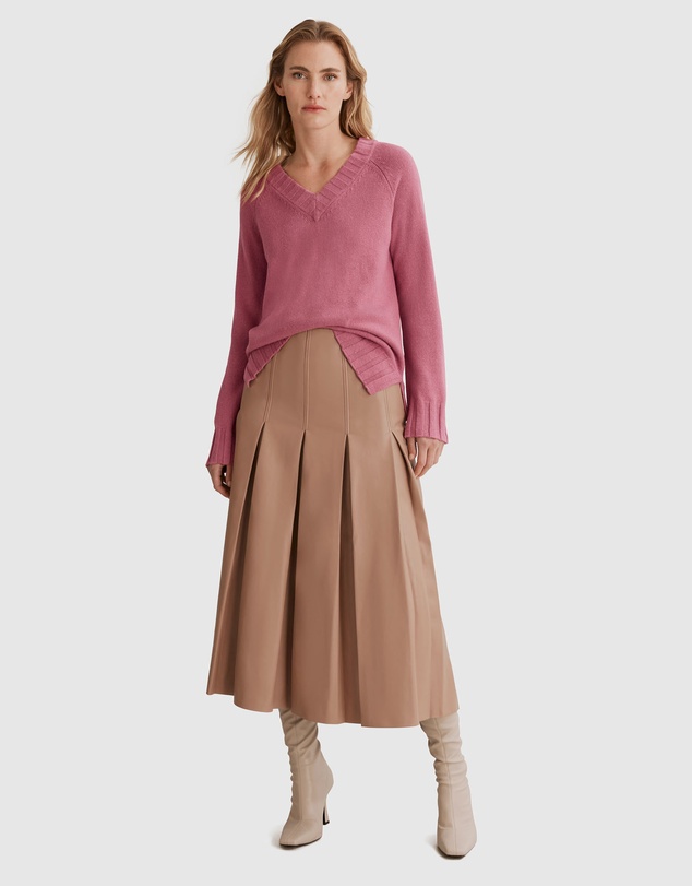 Country Road Deep V-neck Pullover