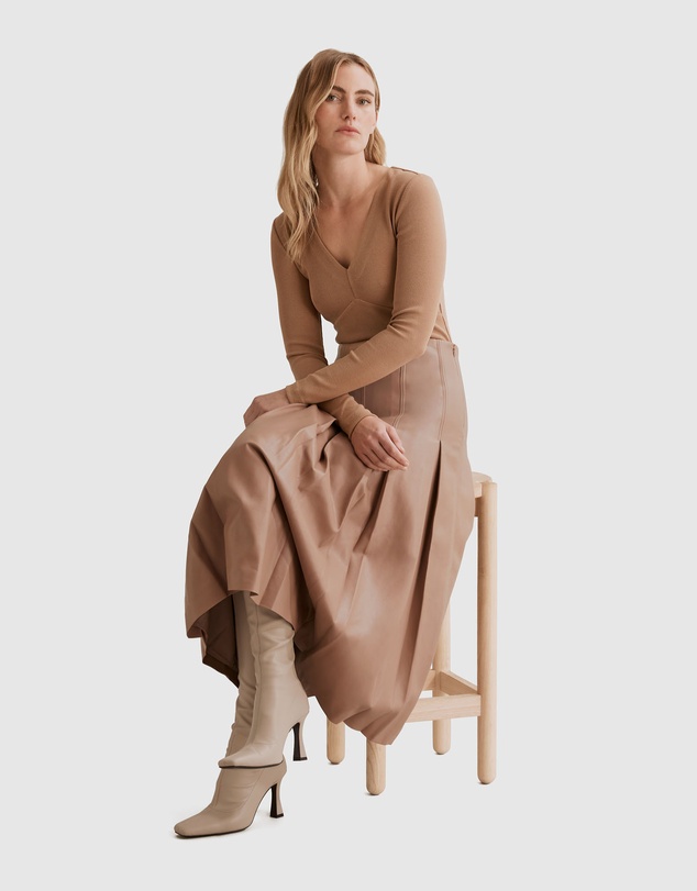 Country Road Deep V-neck Rib Long Sleeve Top