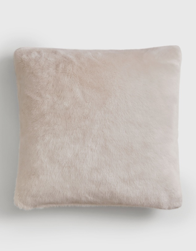 Country Road Loui Faux Fur 60x60 Cushion