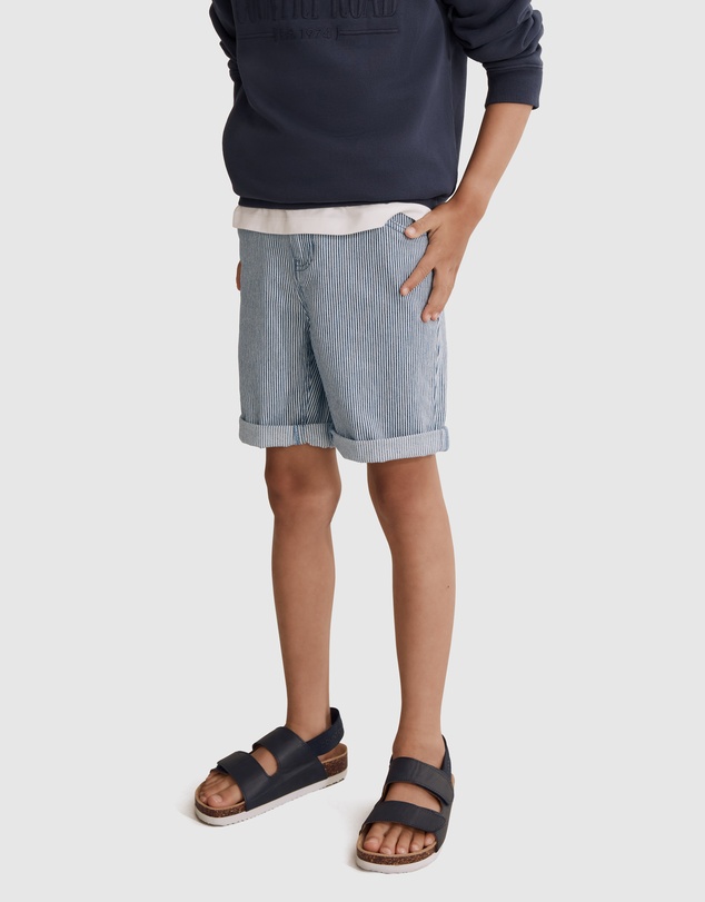 Country Road Railroad Short