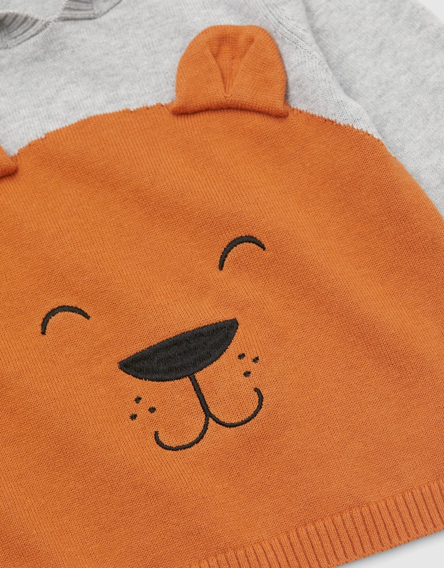 Country Road Bear Hooded Knit