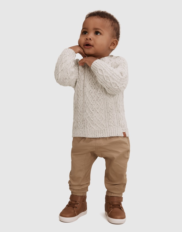 Country Road Unisex Cable Crew Knit