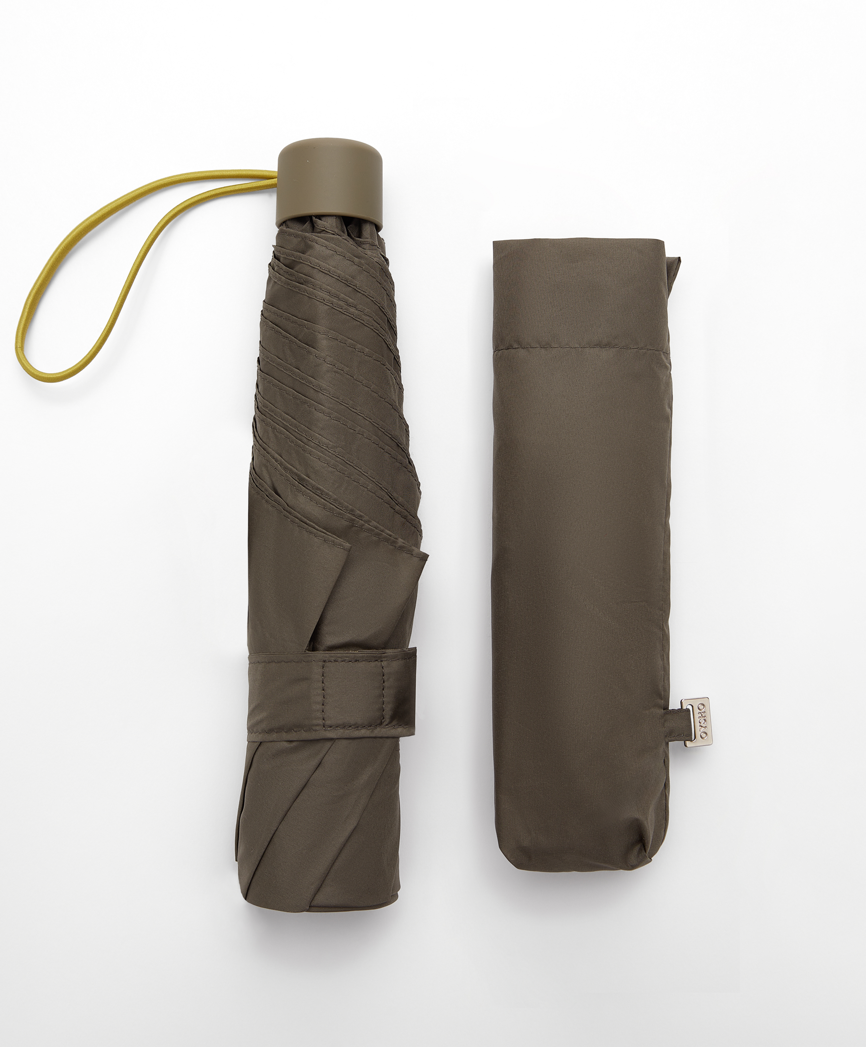 Lightweight umbrella