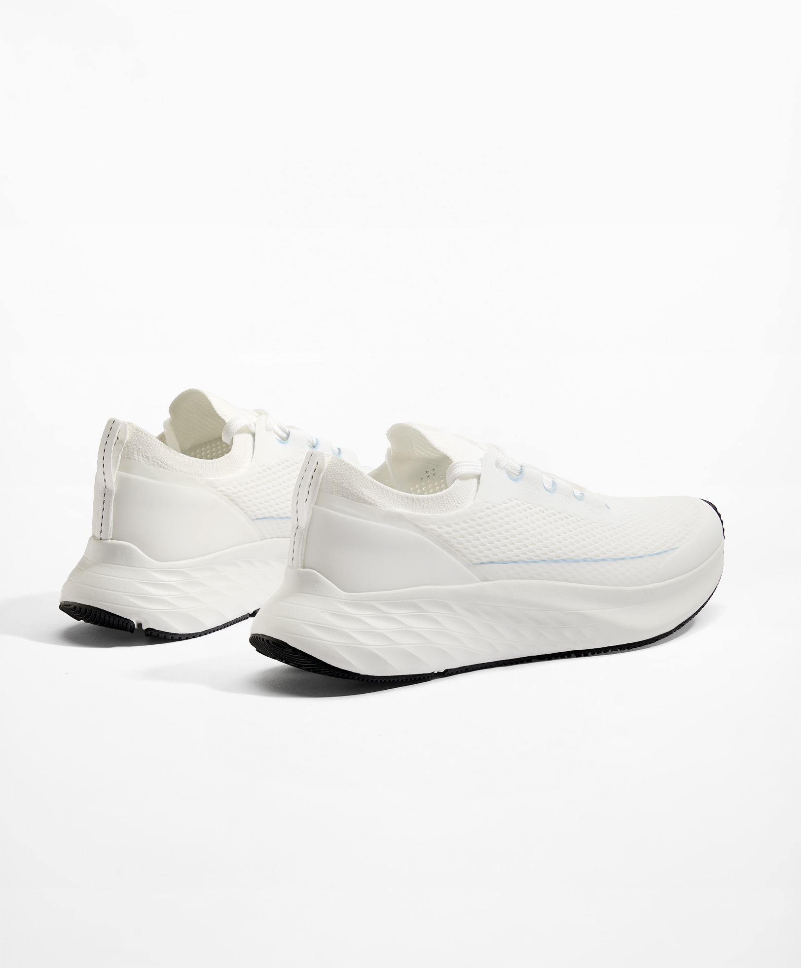 Mesh multi-activity trainers