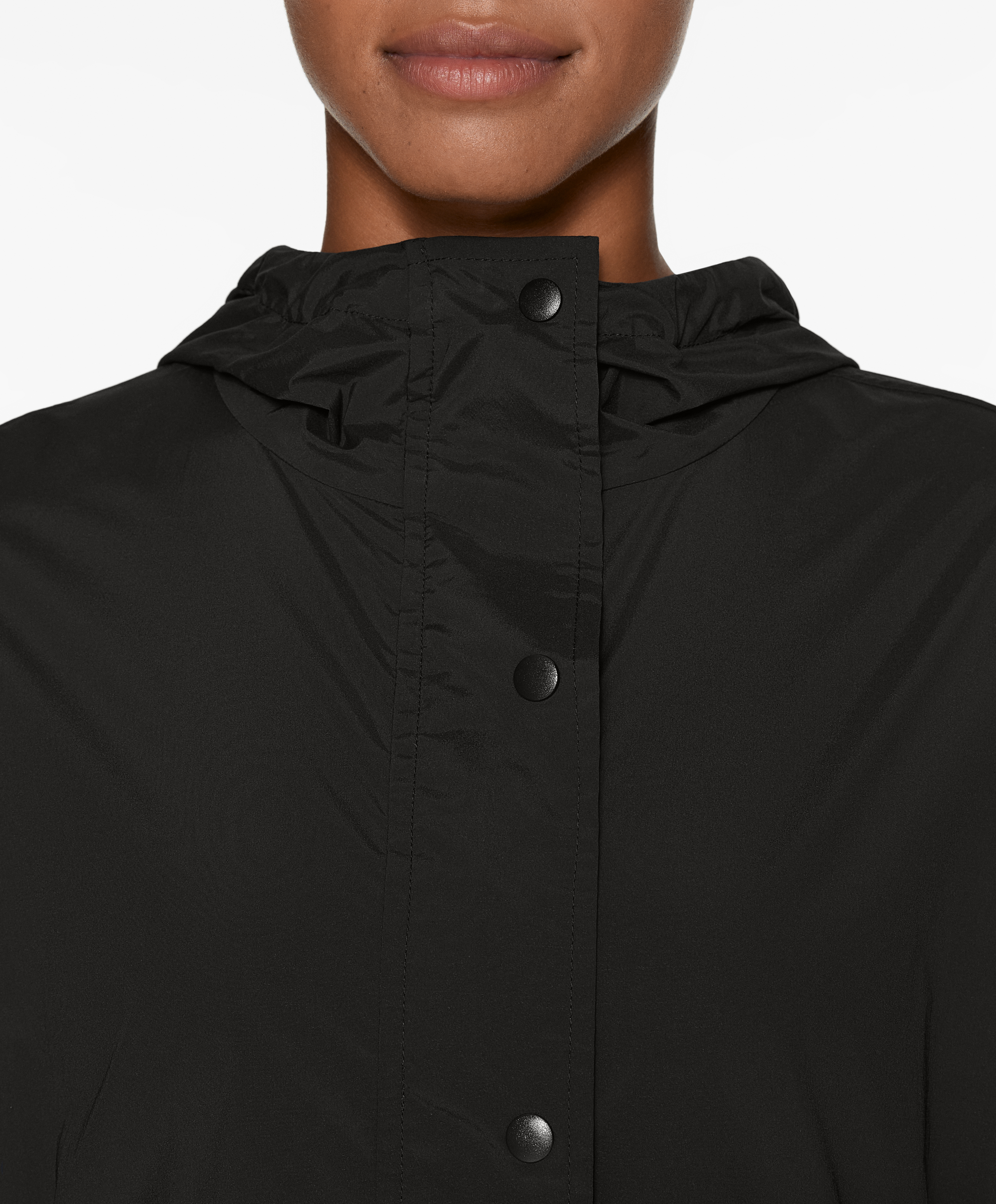 Water-repellent technical windbreaker
