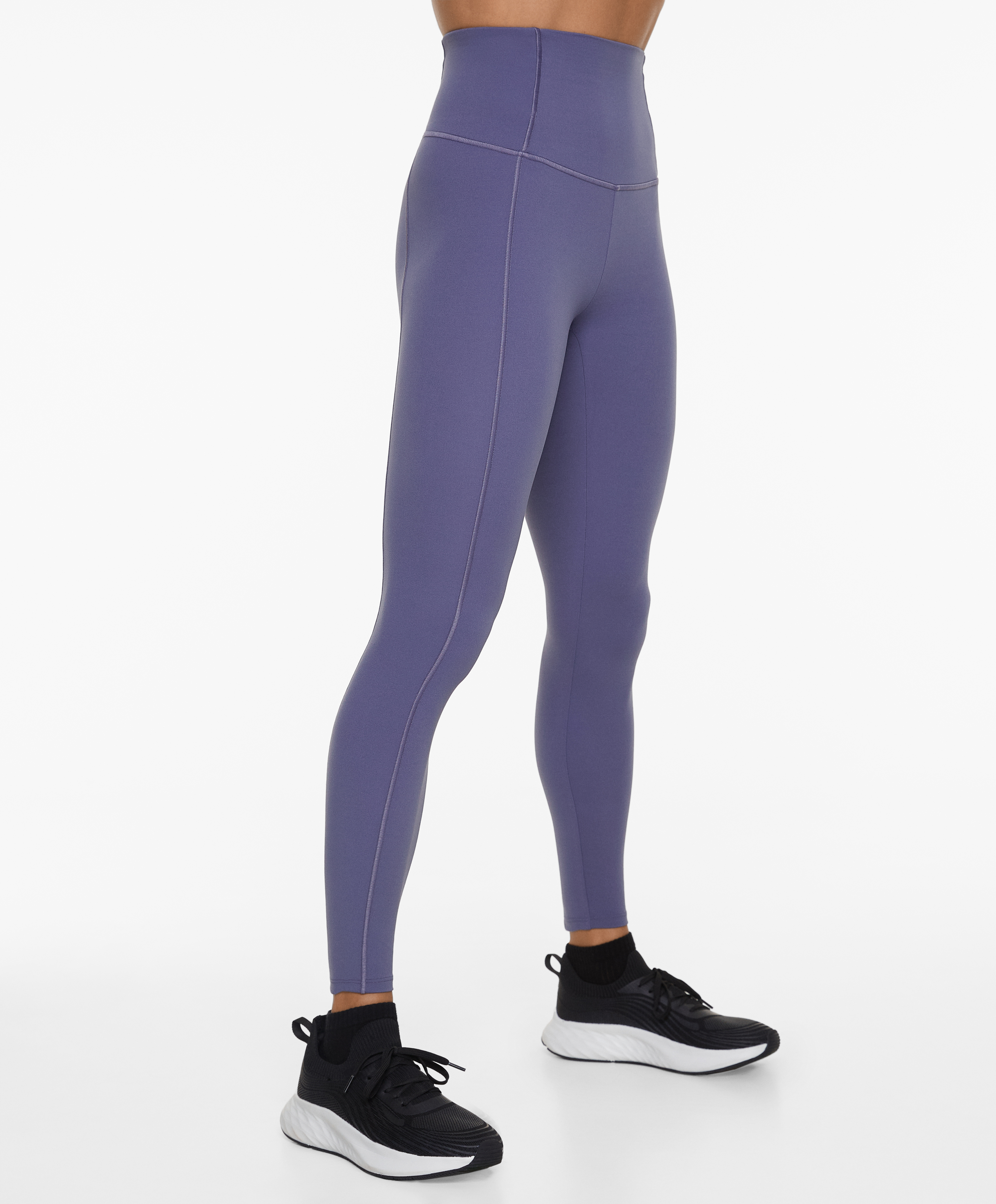 Comfortlux super-high-rise 65cm ankle-length leggings with overlocking detail