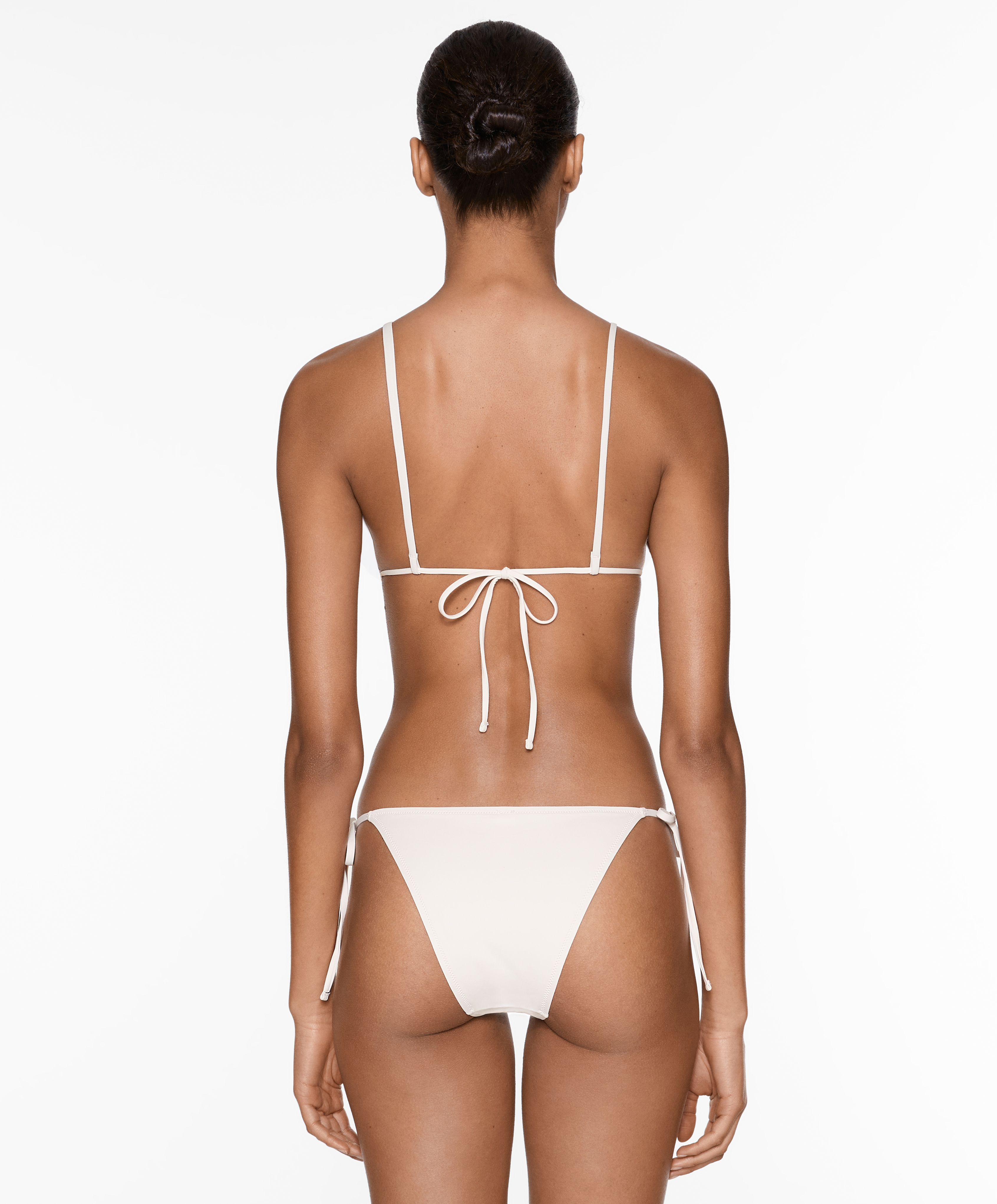 Medium-coverage bikini briefs with ties