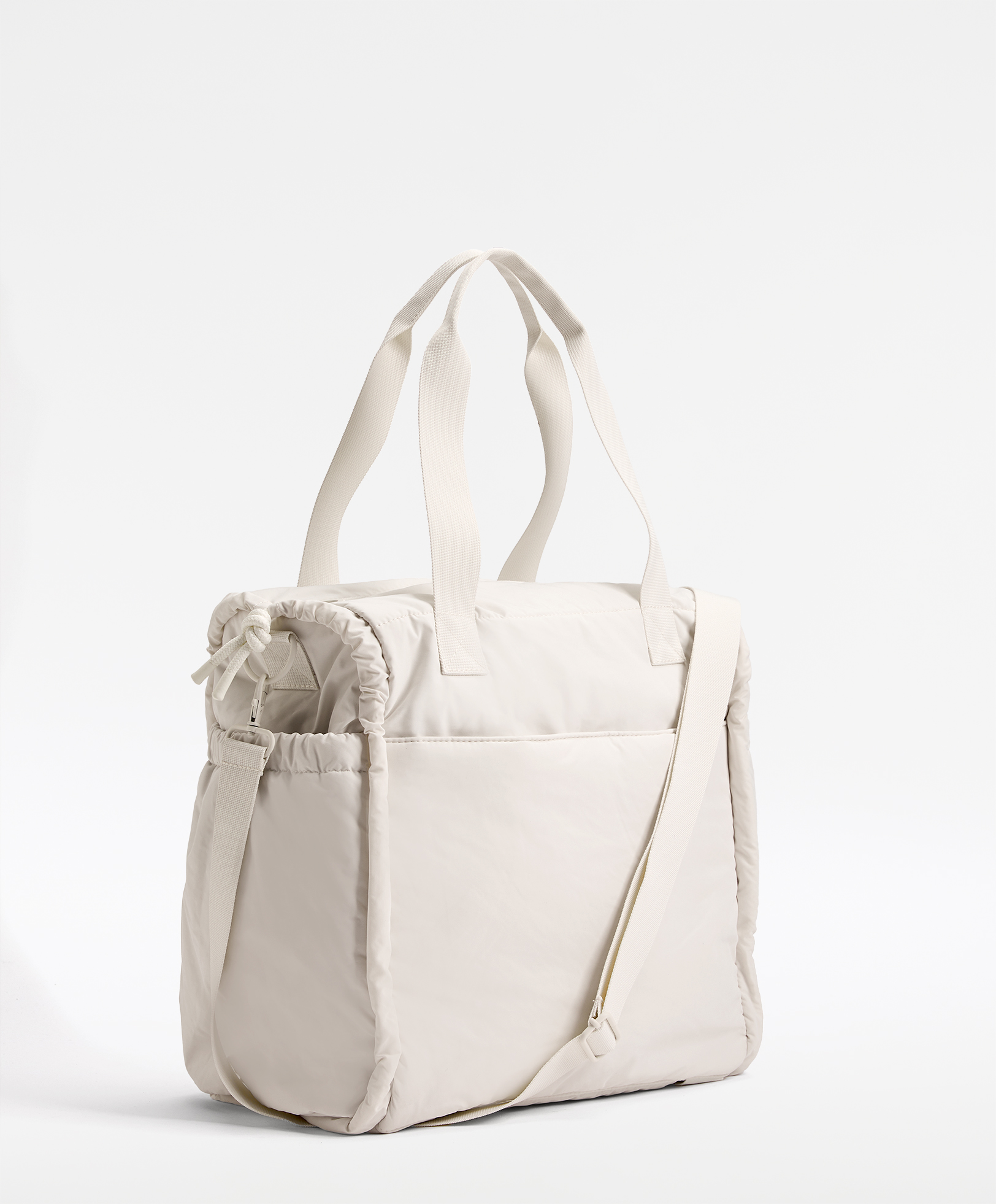 Gym bag for mat with side gathering