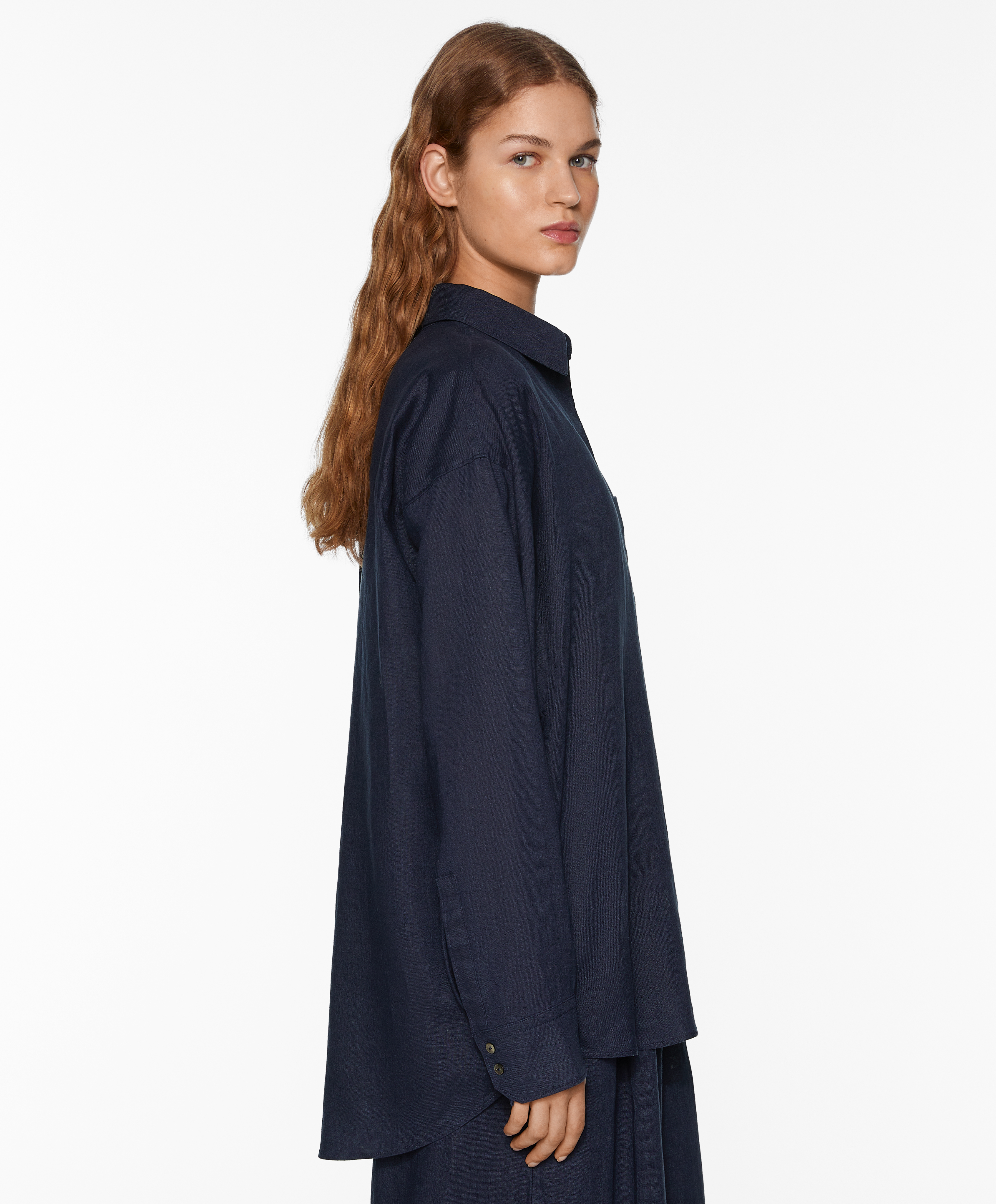 100% linen long-sleeved shirt