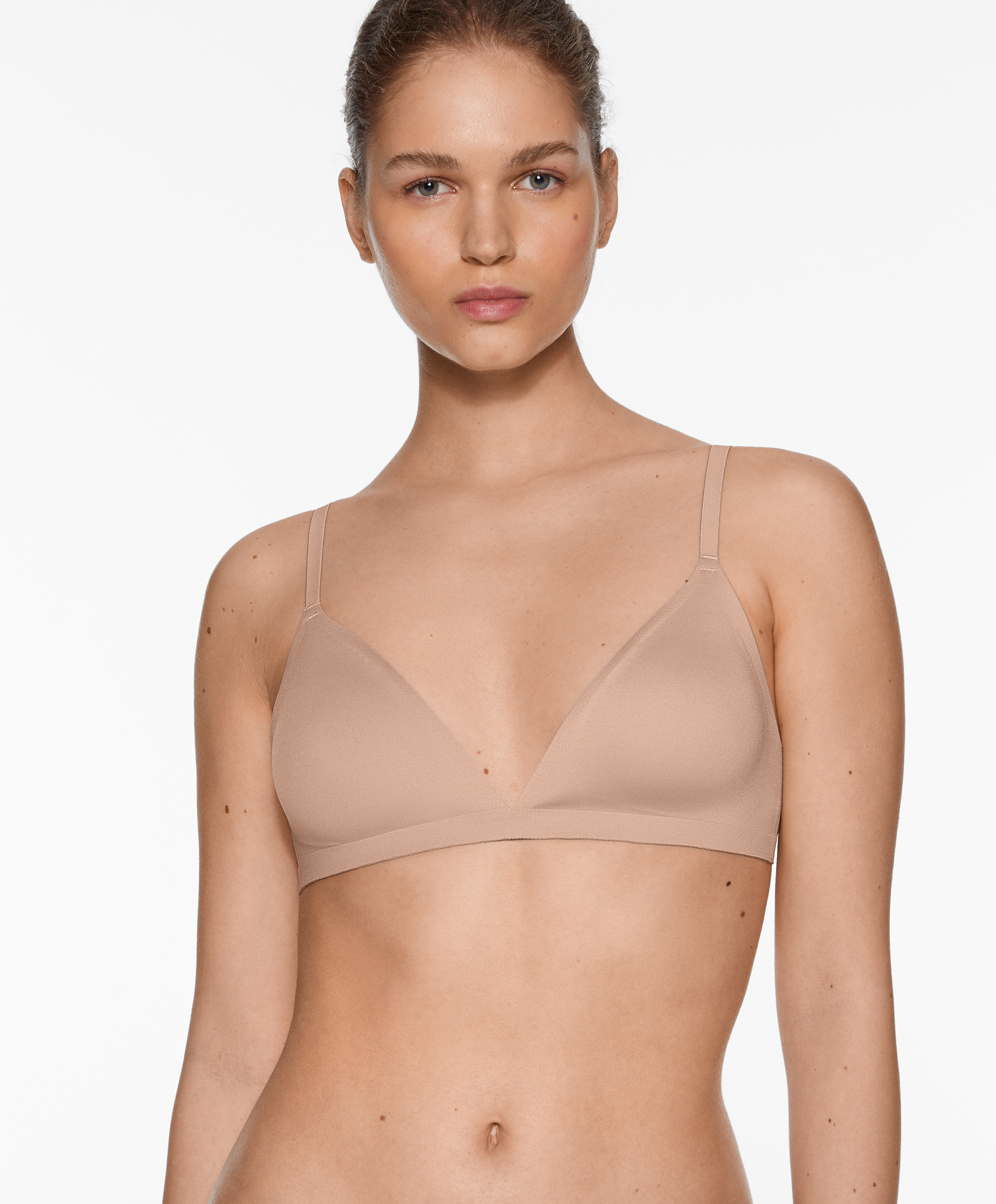 Invisible laser-cut triangle bra