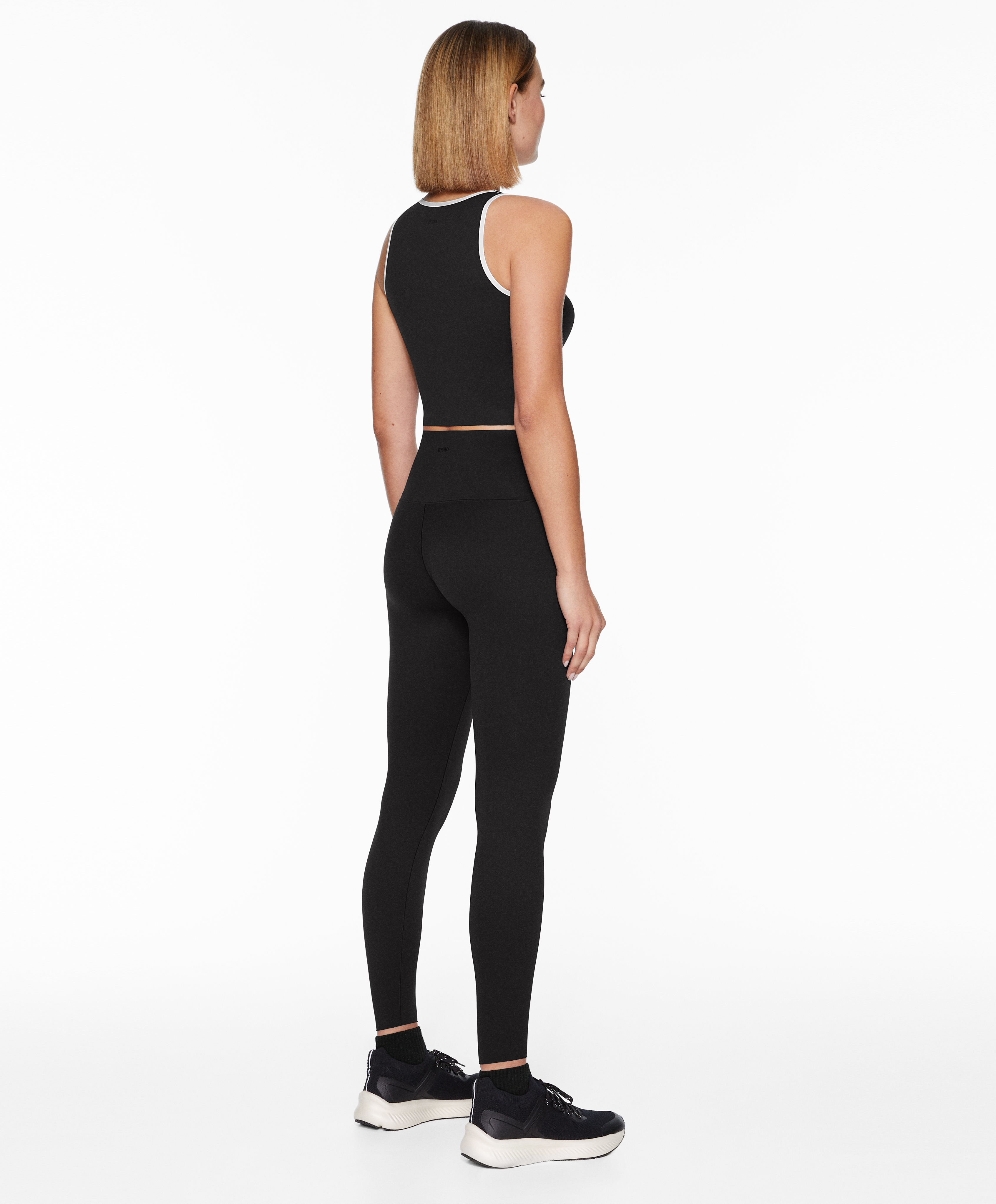 Perfect-adapt piping tank top