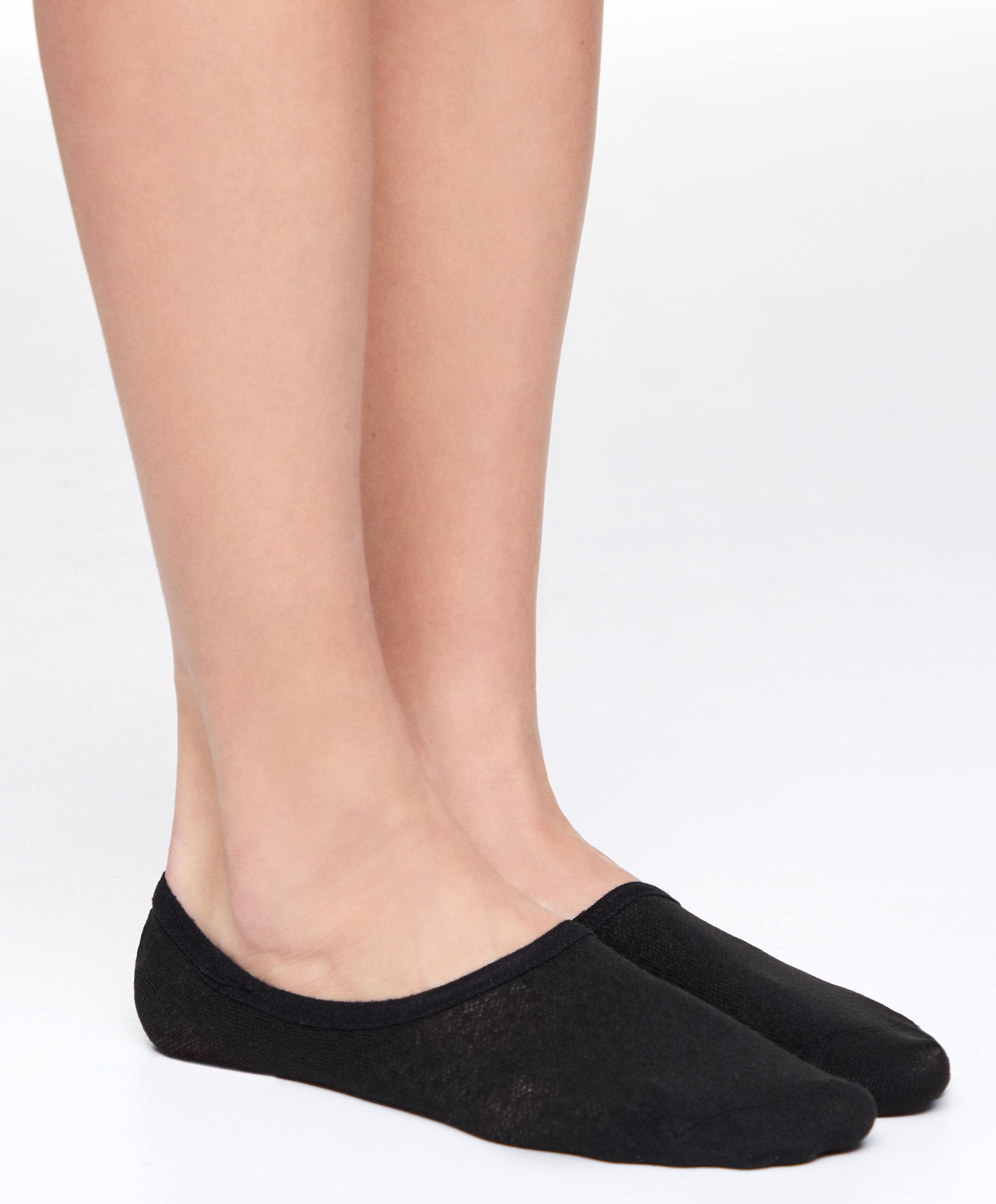 3 pairs of medium-cut invisible polyamide blend sports sneaker socks