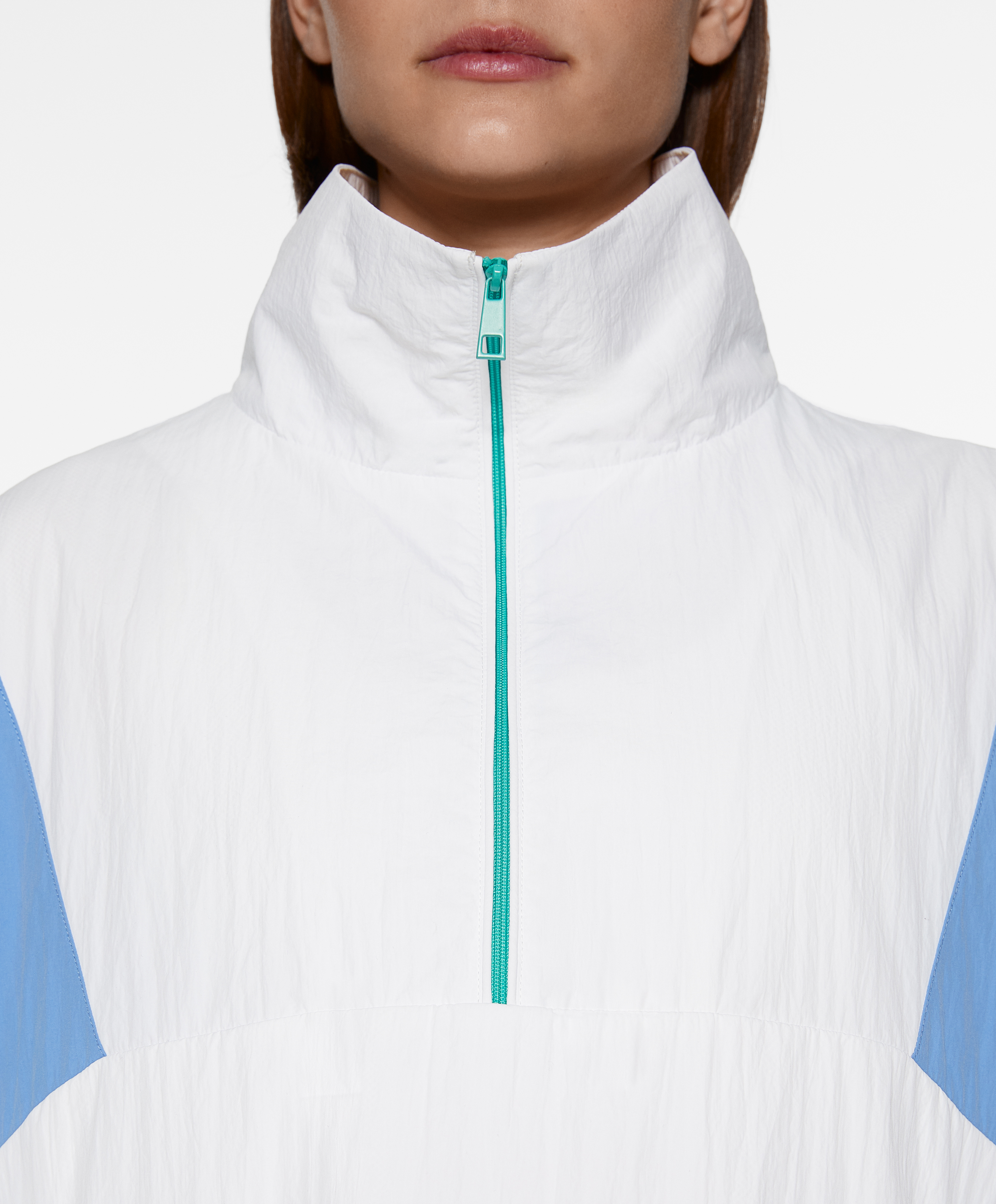 Water-repellent oversize kangaroo jacket