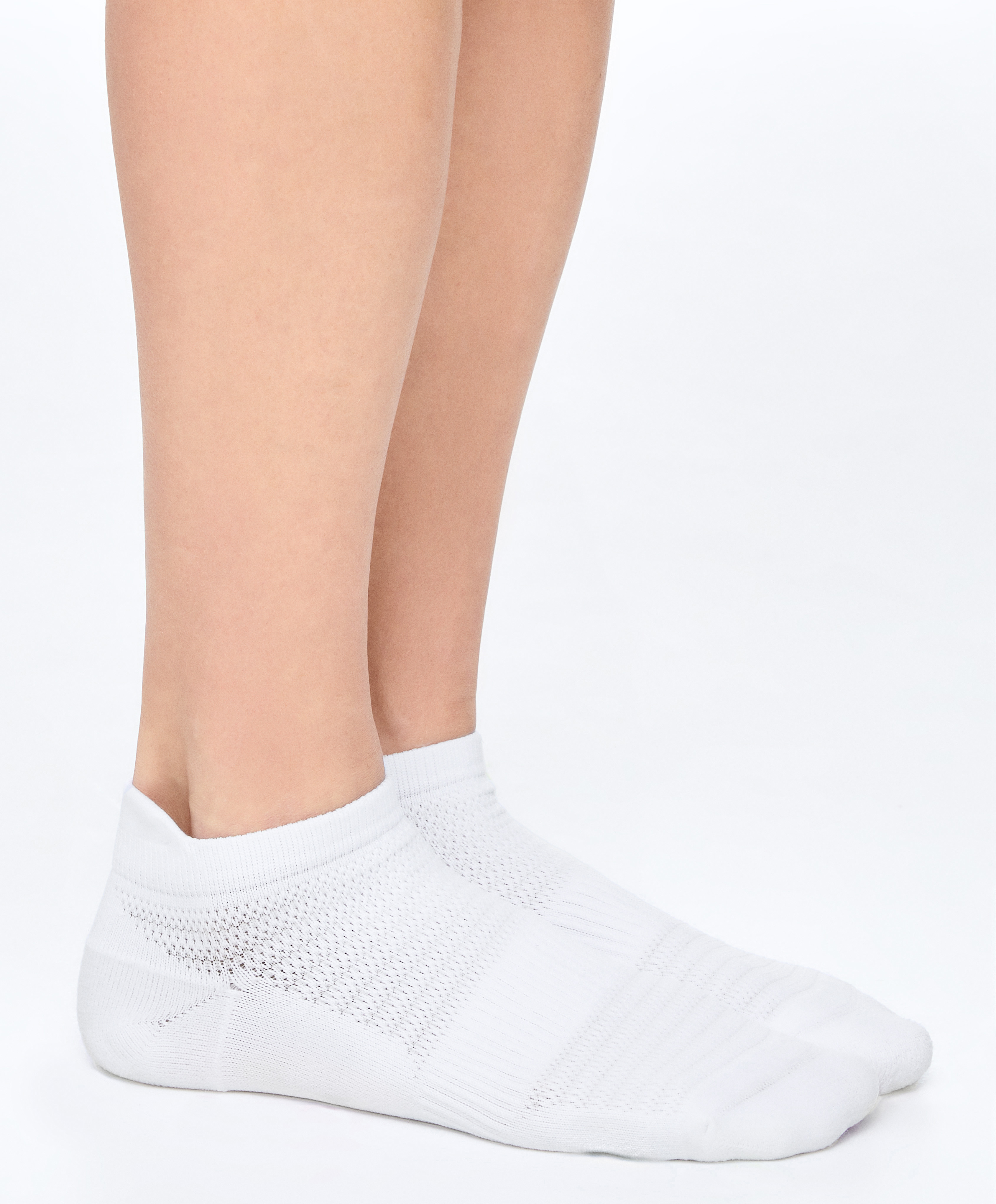 3 pairs of tab polyamide blend sports sneaker socks