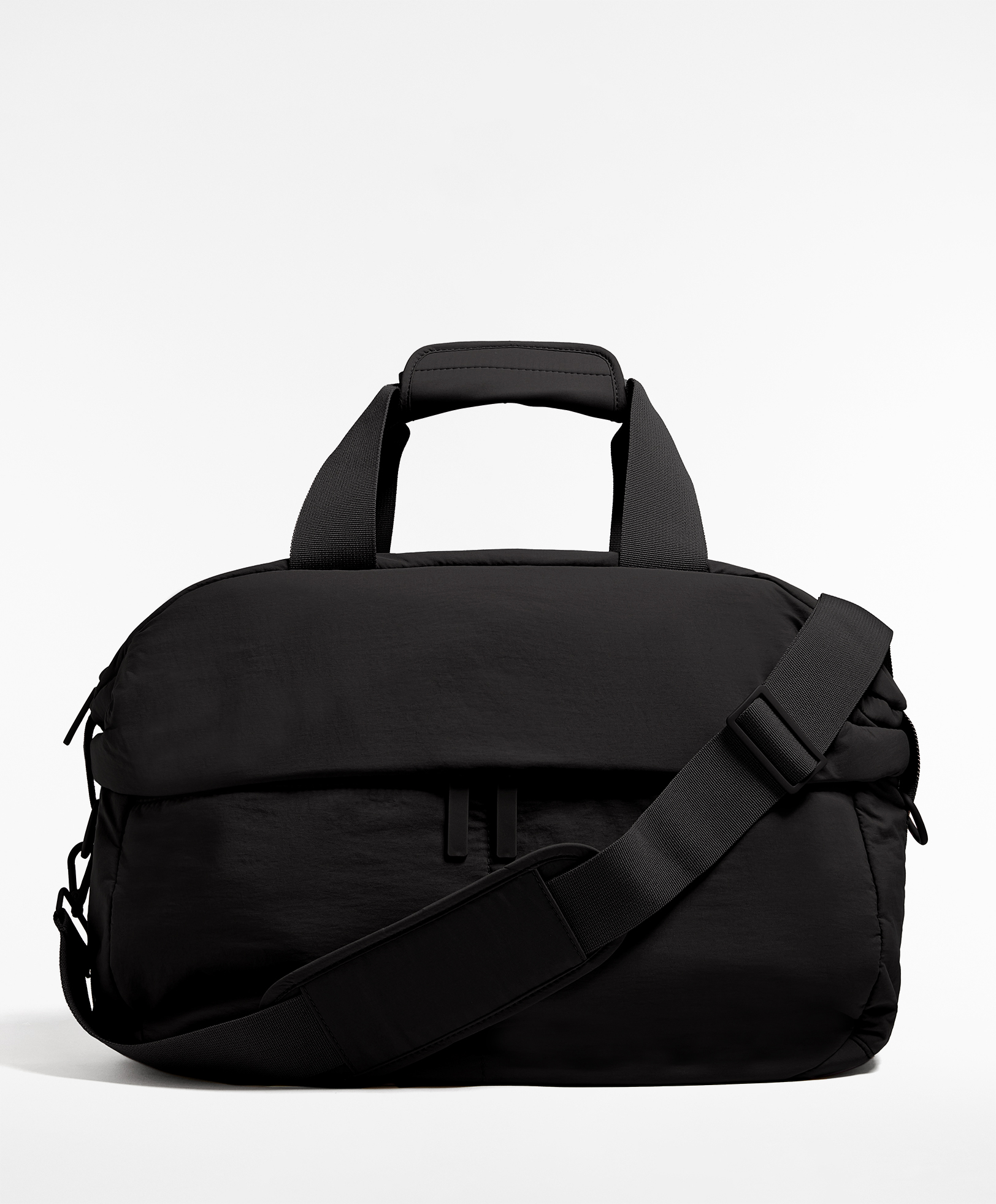 Gym bag with flap pocket