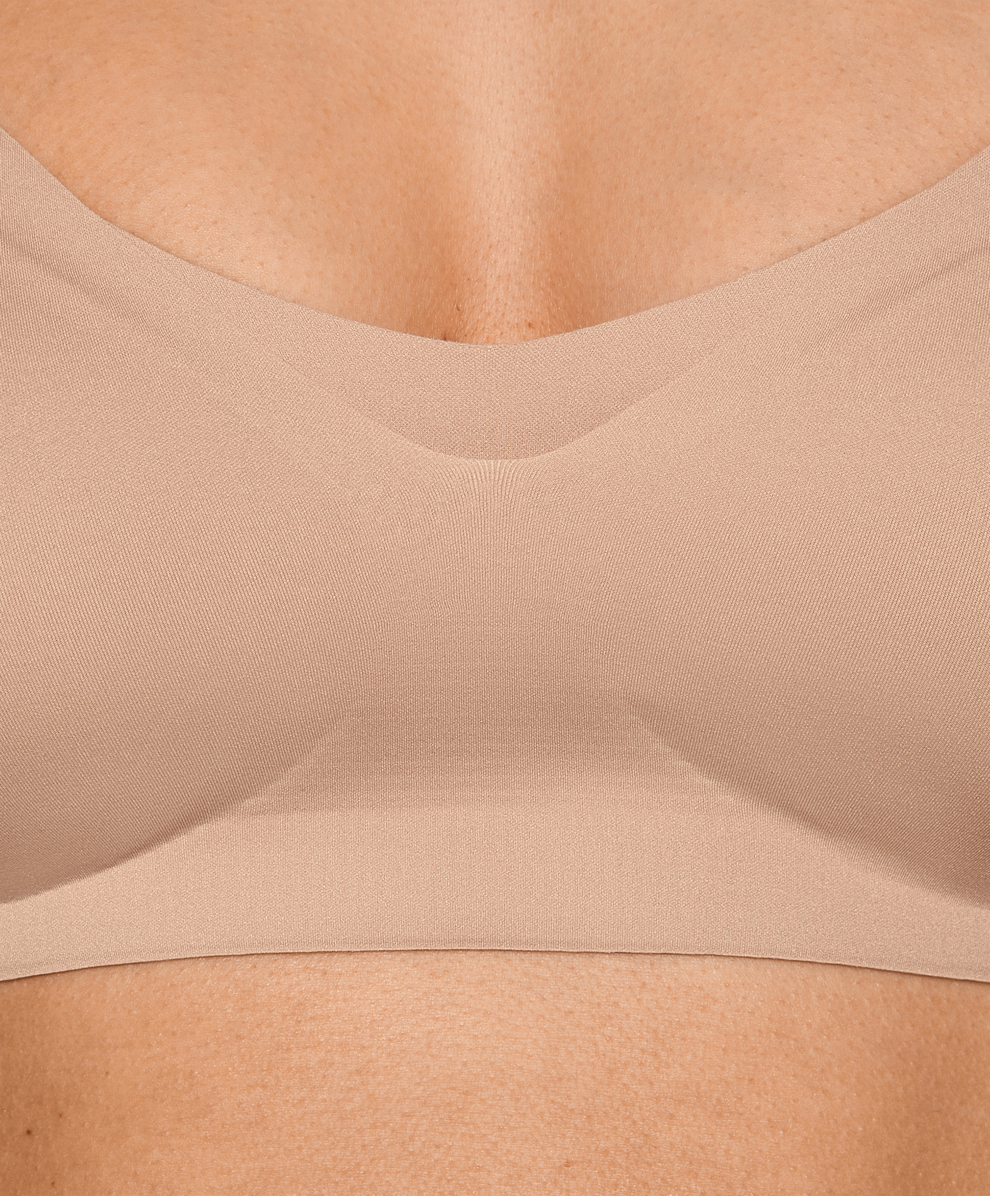 Invisible triangle nursing bra