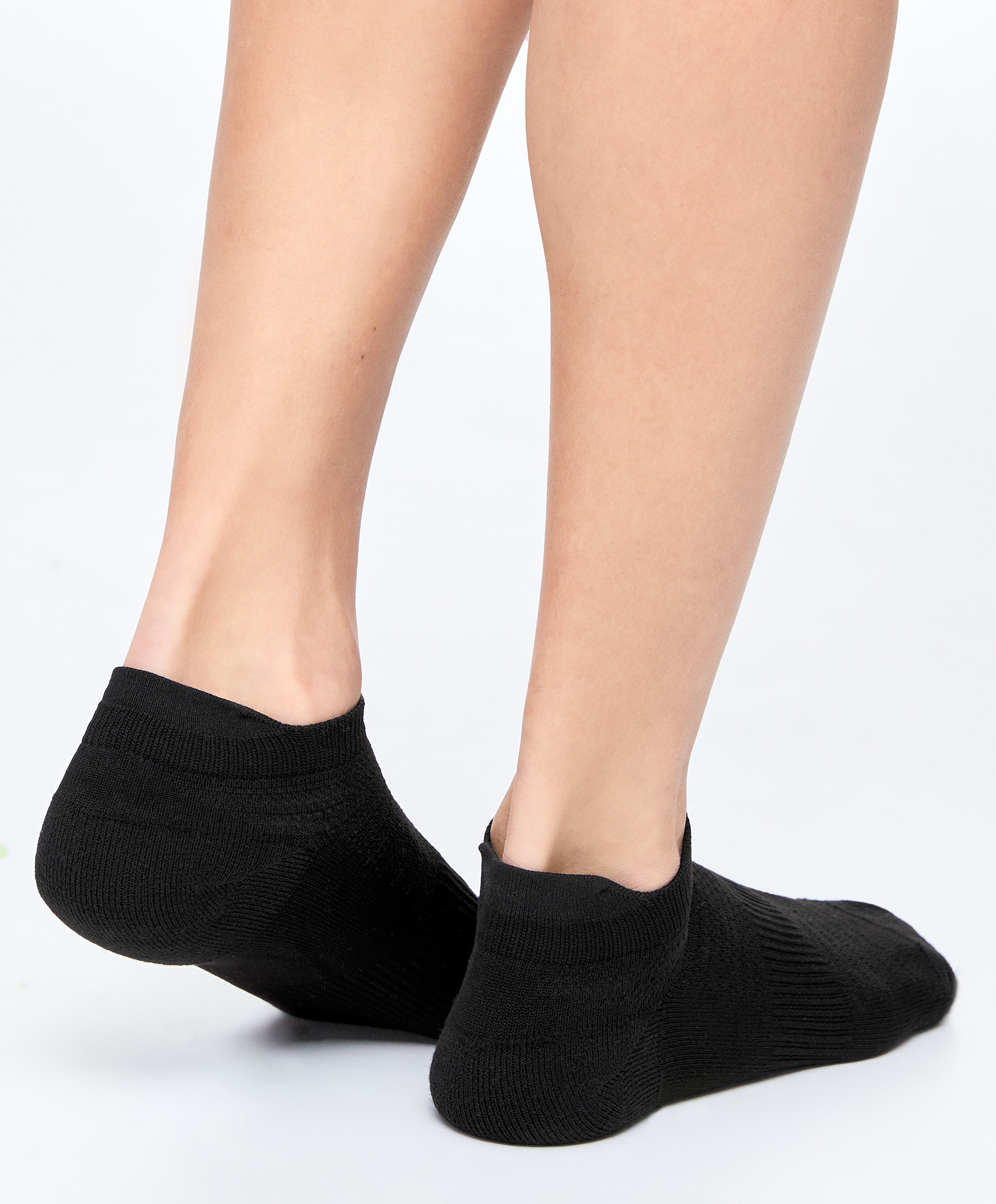 3 pairs of tab polyamide blend sports sneaker socks