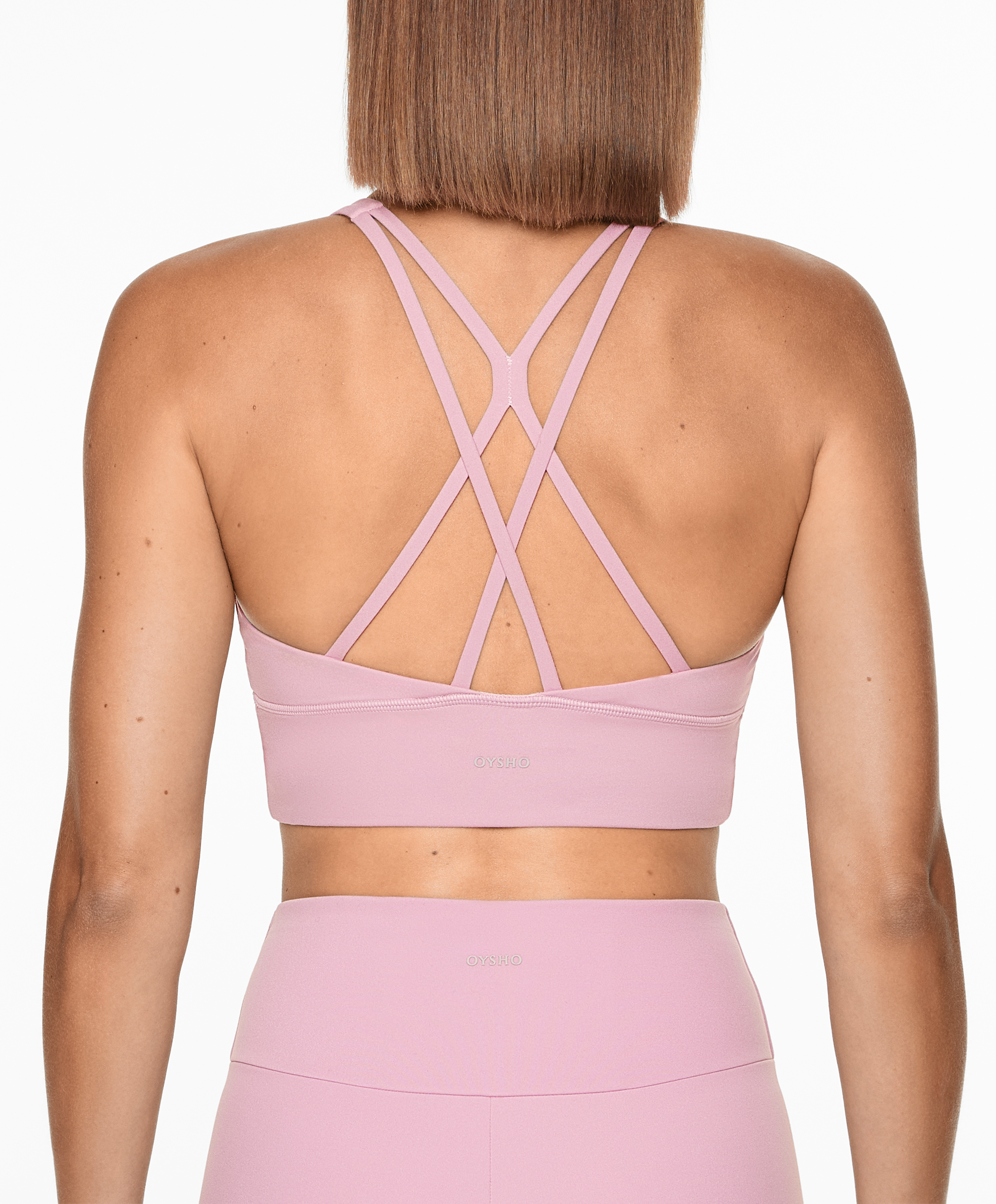 Medium-support comfortlux sports bra with cups