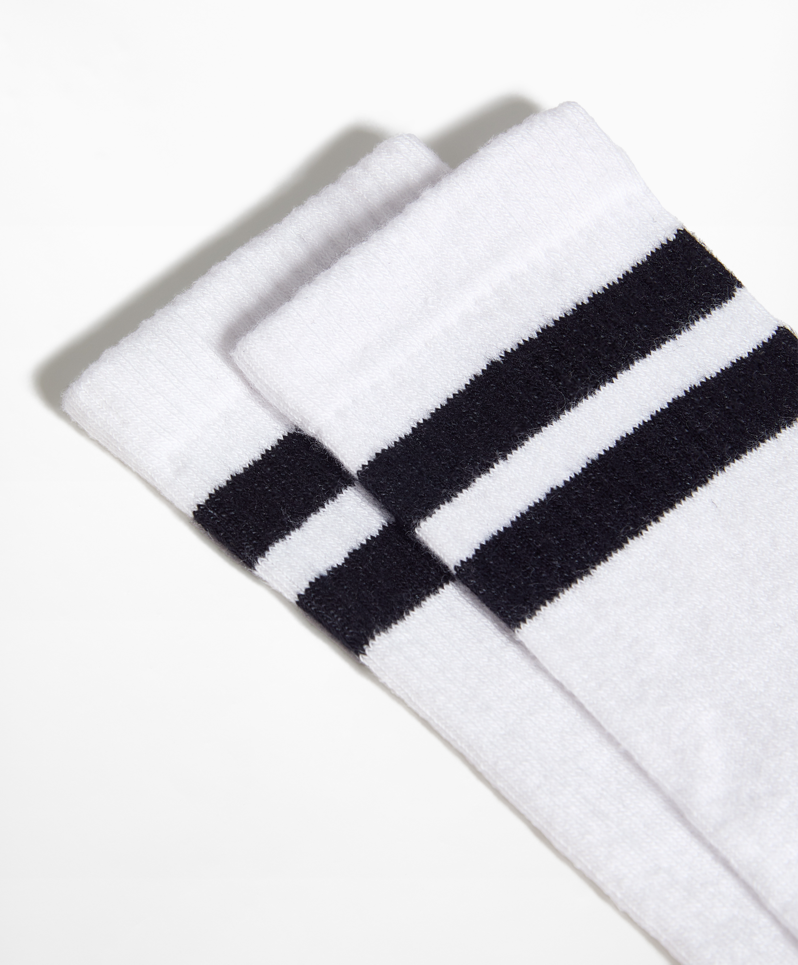 Stripe rib classic sports socks in a cotton blend