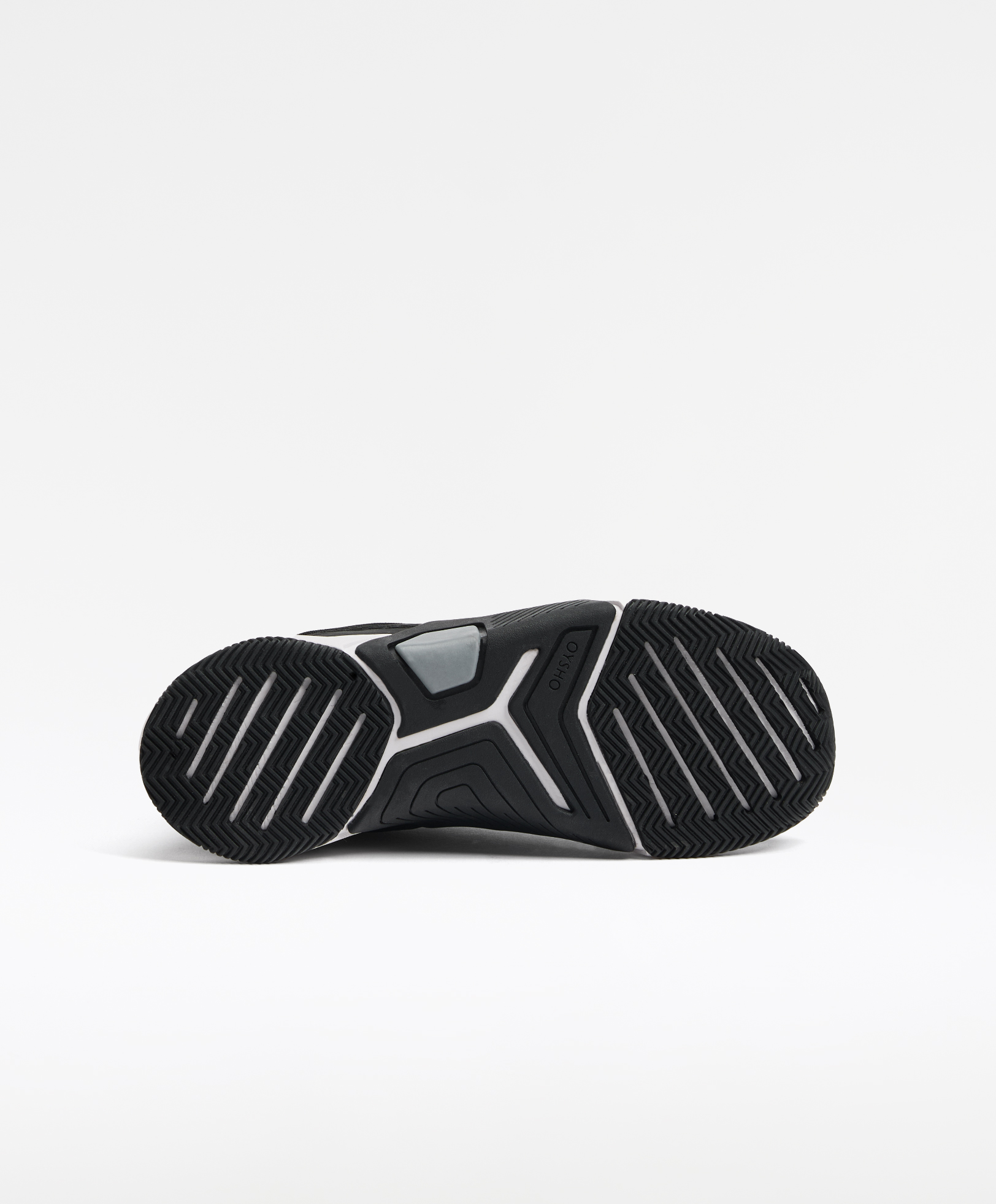 Strength training shoes