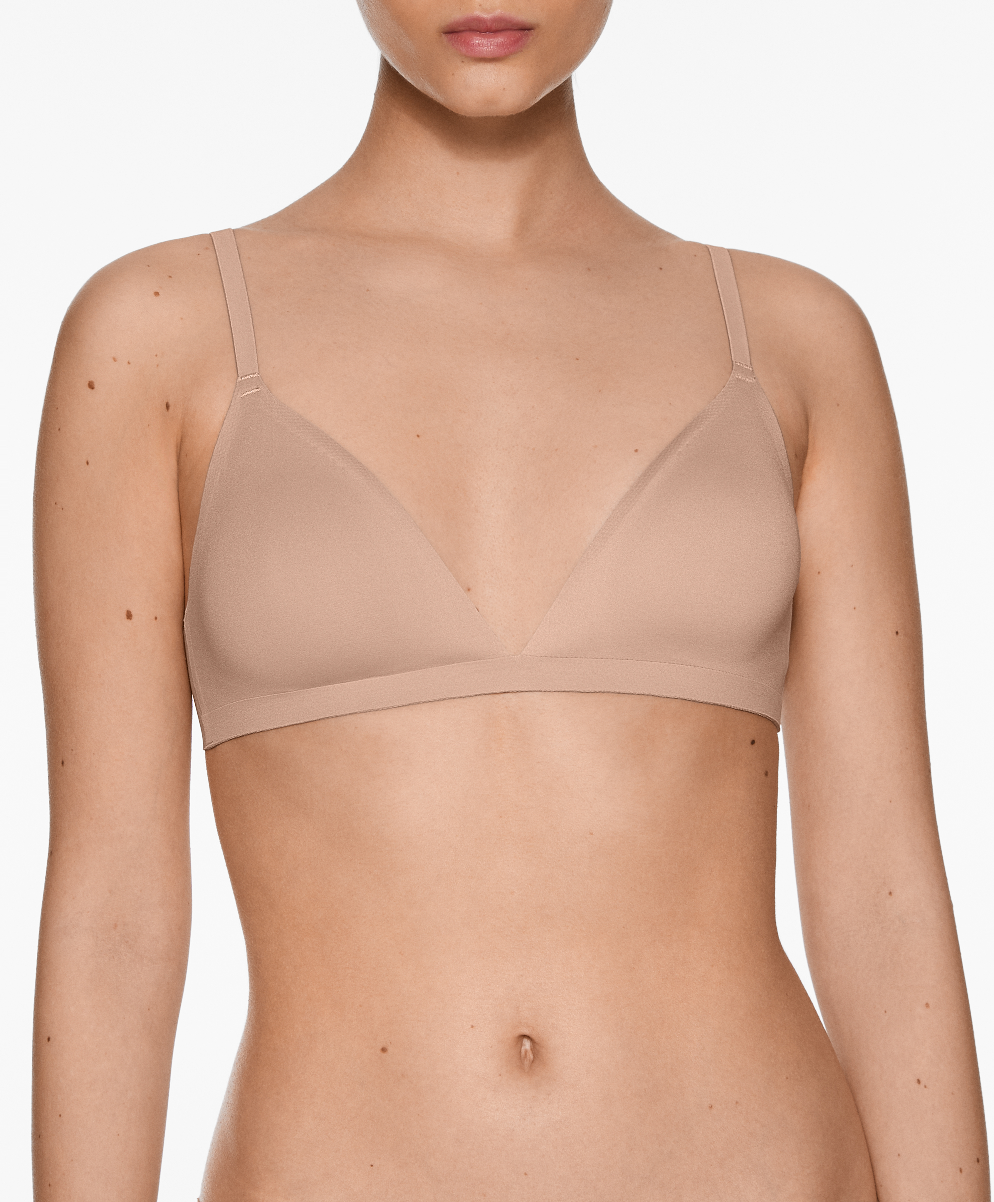 Invisible laser-cut triangle bra
