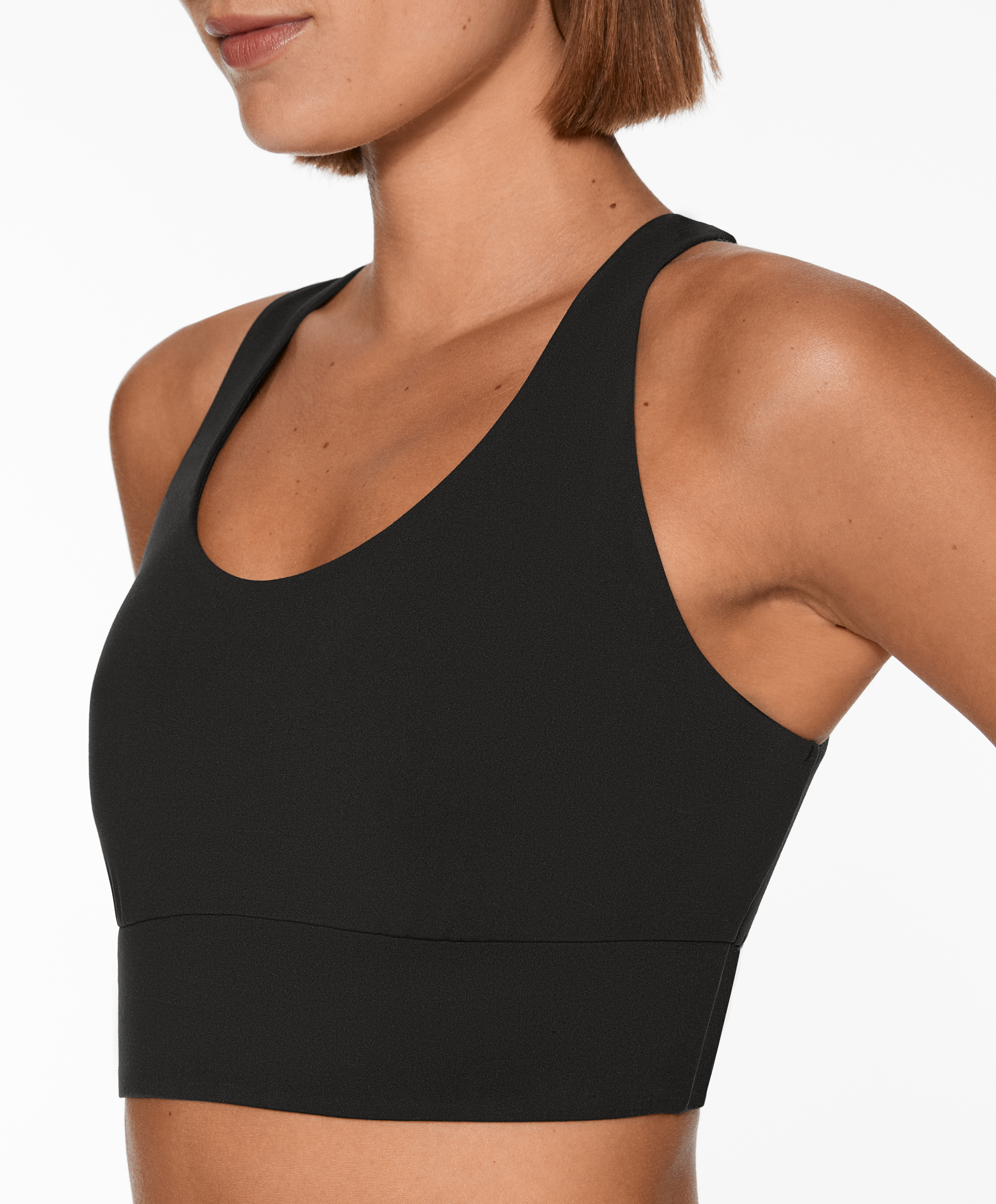 Medium-support comfortlux open-back sports bra with cups