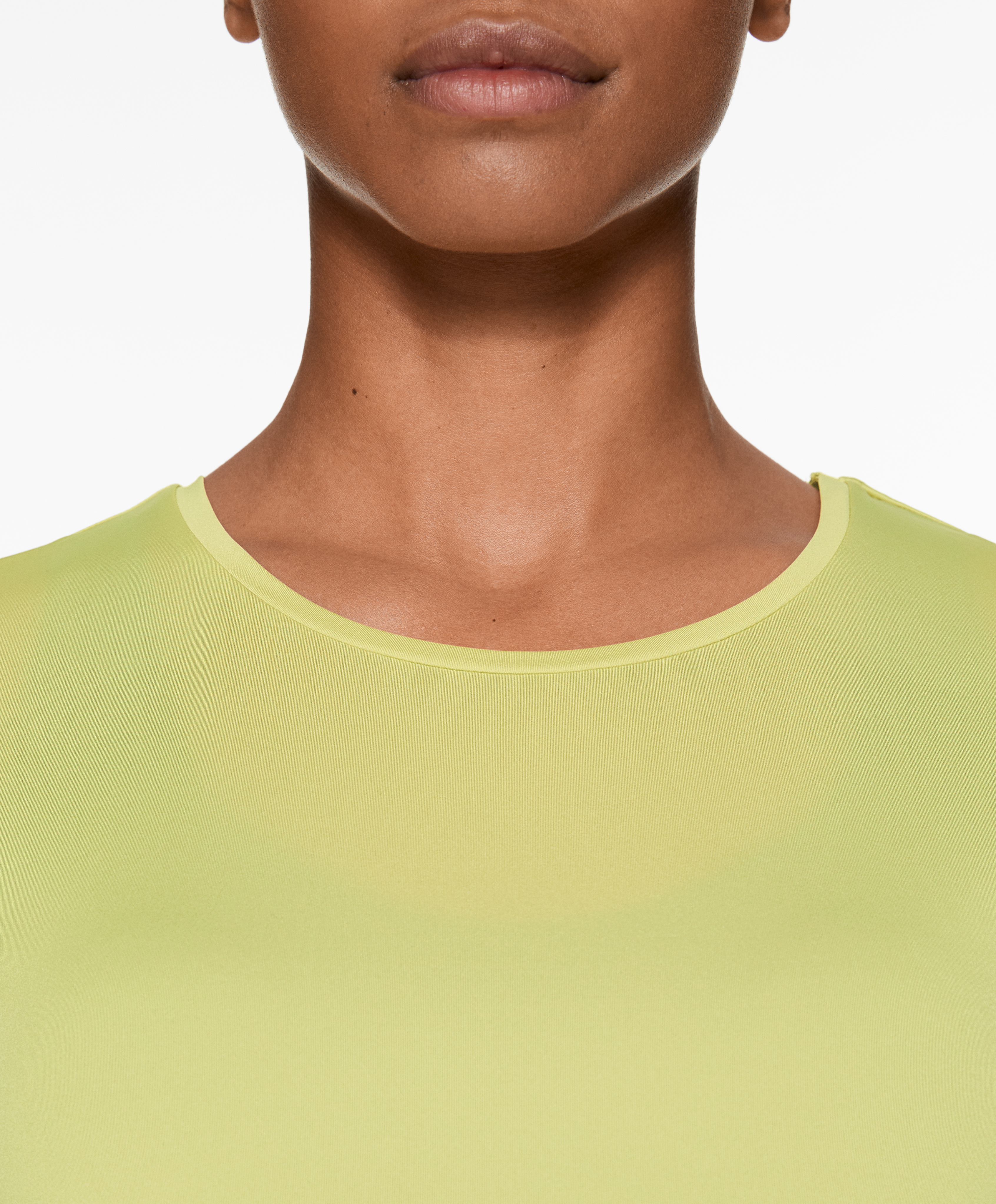 Fitted short-sleeved technical T-shirt