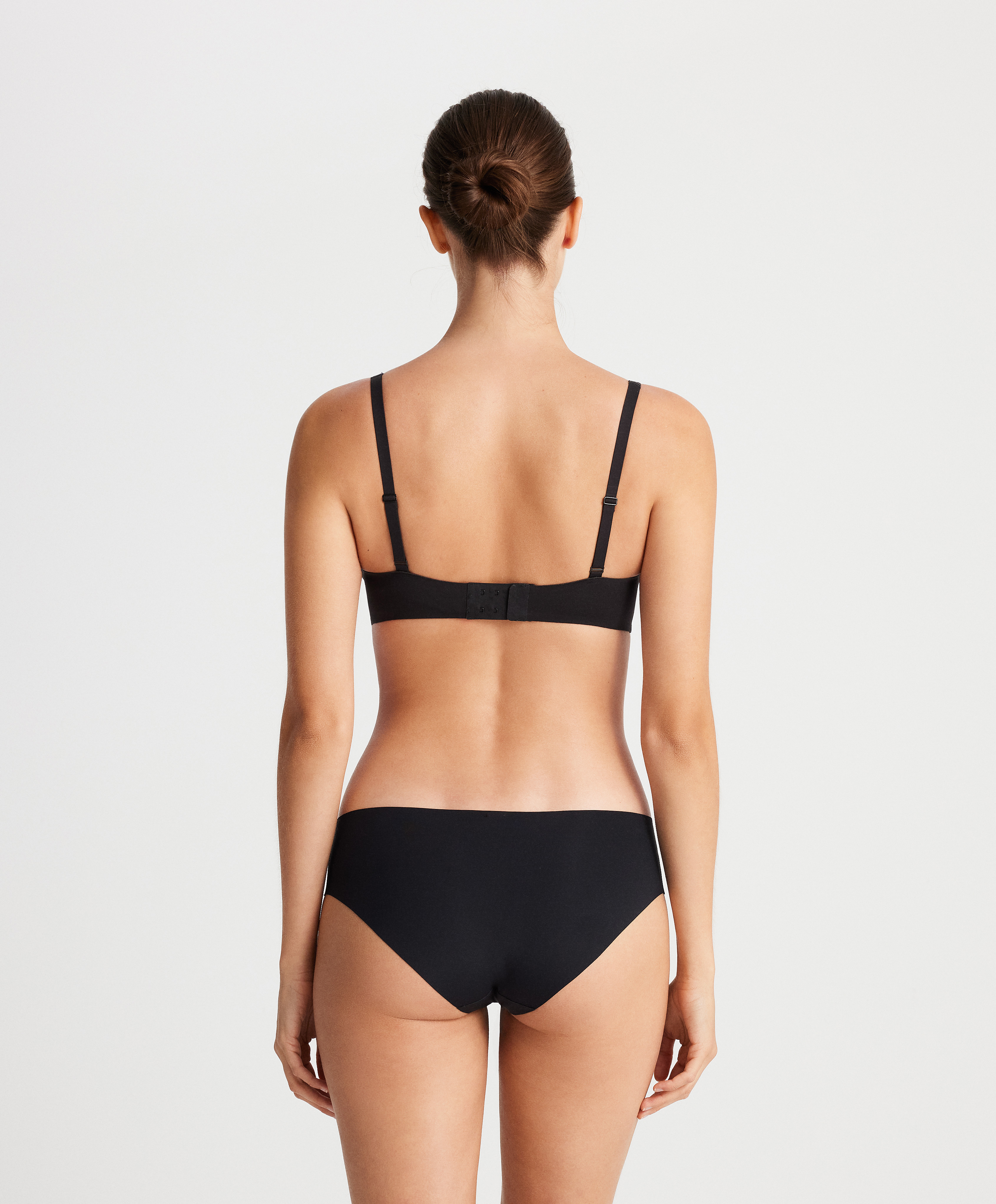 Invisible laser-cut halter bra